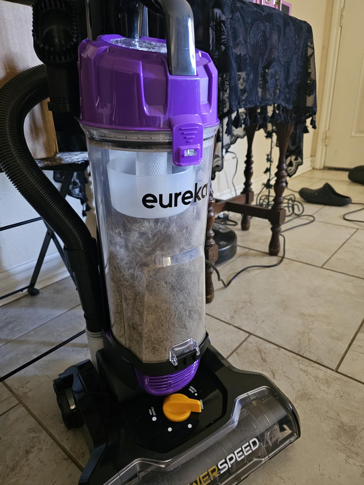Eureka PowerSpeed Lightweight Upright Vacuum Cleaner for Carpet and Hard Floor, Powerful Bagless Upright Vacuum Cleaner for Home Pets, NEU181A, Blue customer photo 1