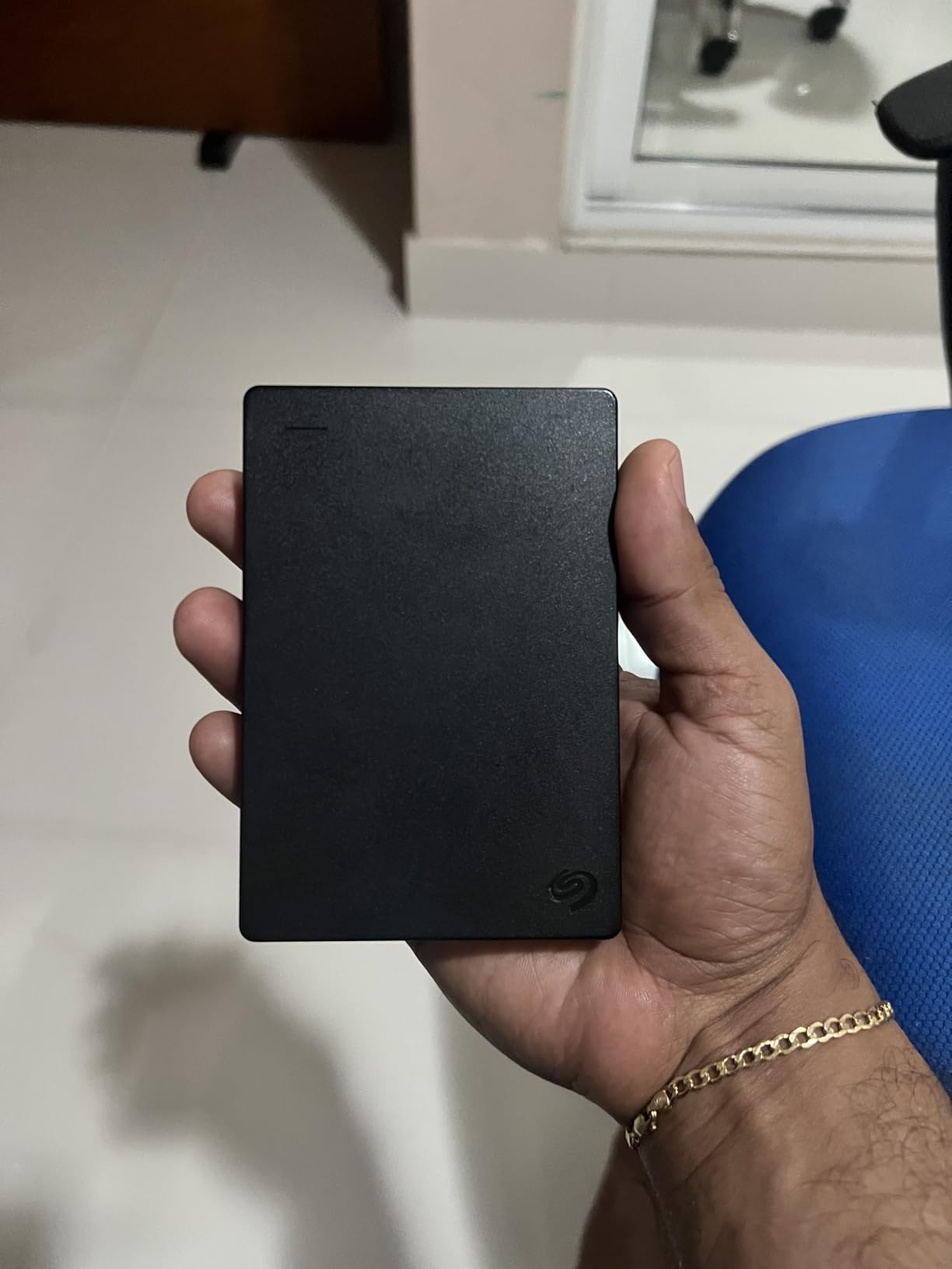 Seagate Expansion 8TB External Hard Drive HDD - USB 3.0, with Rescue Data Recovery Services (STKP8000400) - Customer Photo 2