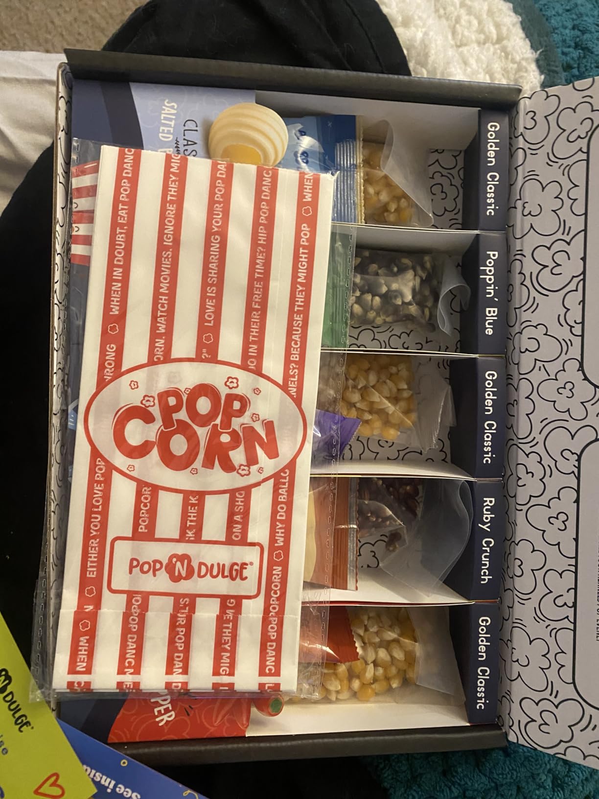 Pop n' Dulge Popcorn Movie Night Supplies 16 pcs Gift Set, 5 Gourmet Popcorn Kernels, 5 Seasoning Variety Packs Customer Review Pop n' Dulge Popcorn Movie Night Supplies 16 pcs Gift Set, 5 Gourmet Popcorn Kernels, 5 Seasoning Variety Packs - Customer Photo 1