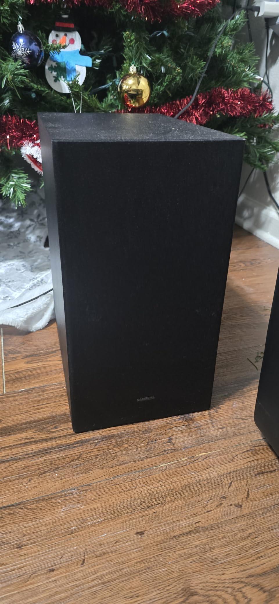 Samsung HW-C450 2.1ch Soundbar w/DTS Virtual X, Subwoofer Included, Bass Boost, Adaptive Sound Lite, Game Mode, Bluetooth, Wireless Surround Sound Compatible - Customer Photo 1