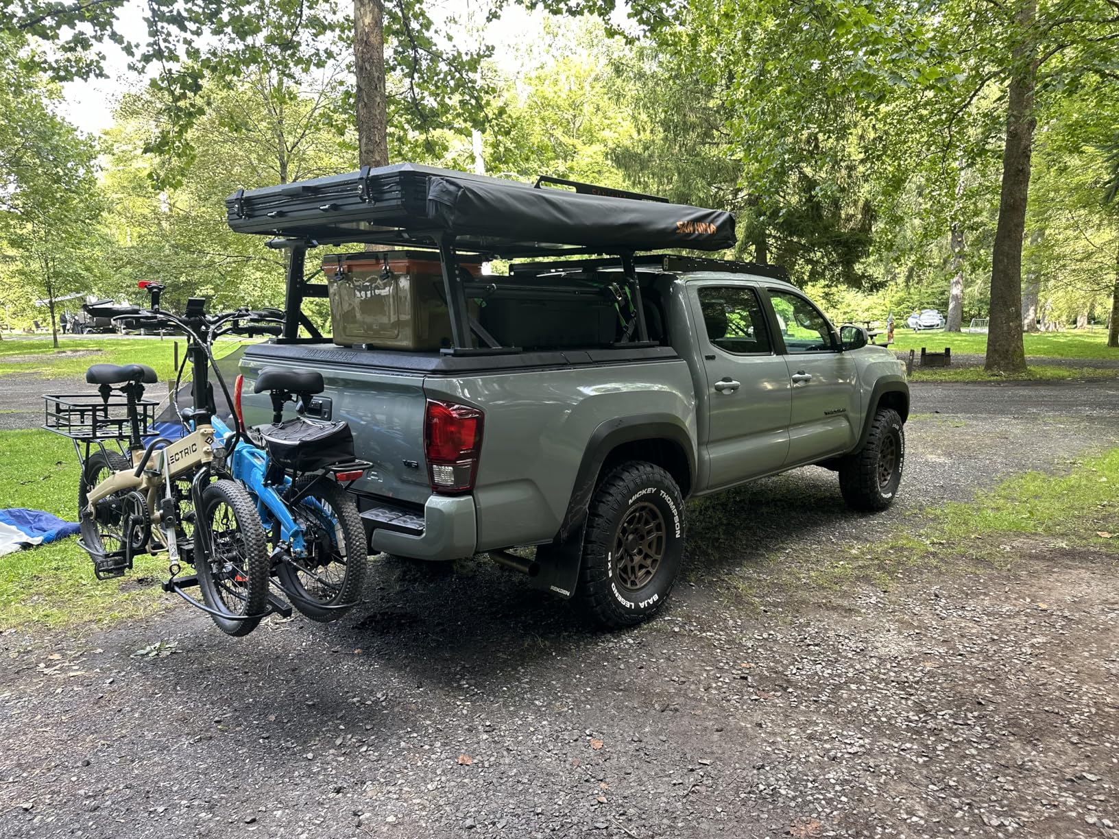Sanhima Rooftop Tent Hard Shell - Hotham Overland Aluminium Roof Top Tent w/Larger Space, LED Strip Light & Skyview Window, 2