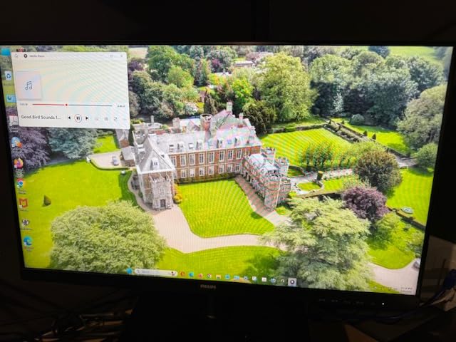 Philips New 24 inch Frameless Full HD (1920 x 1080) 100Hz Monitor, VESA, HDMI x1, VGA Port x1, Eye Care, 4 Year Advance Replacement Warranty, 241V8LB, Black customer photo 1