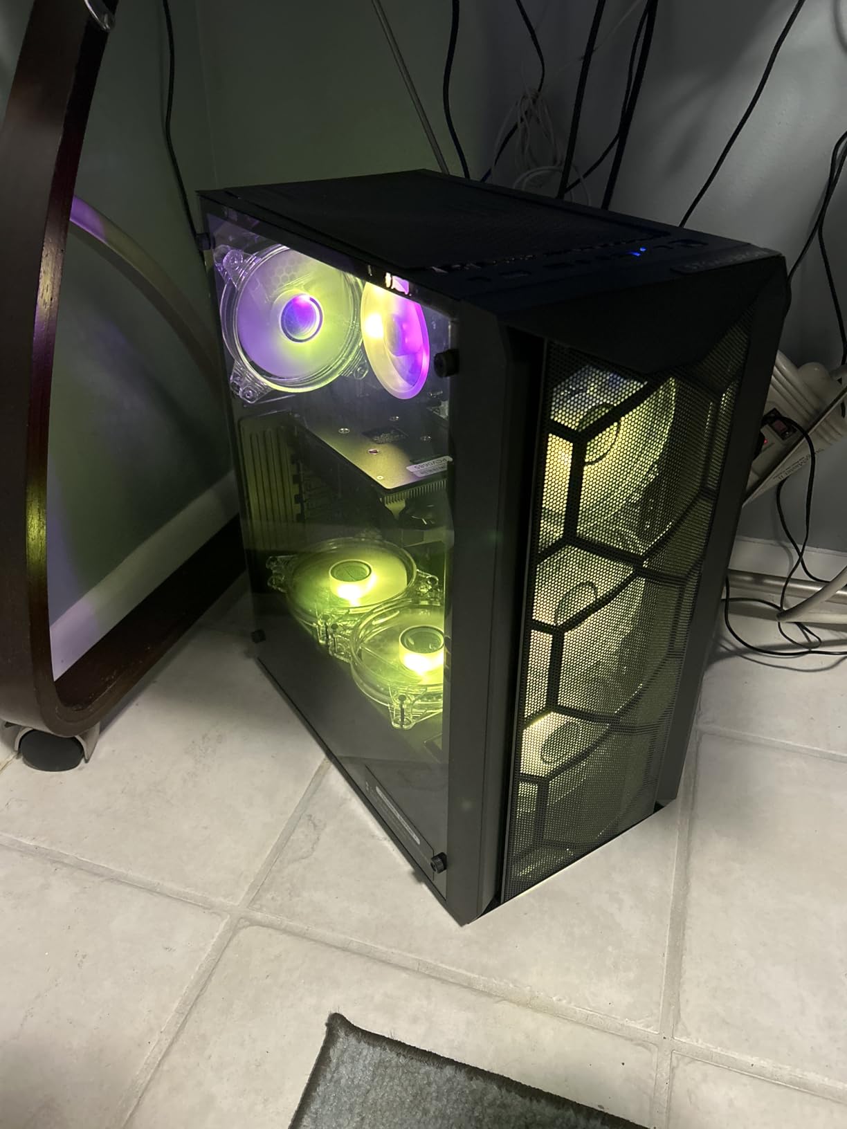 STGAubron Gaming PC Desktop Computer, AMD Ryzen 5 2600 up to 3.9G, GeForce RTX 2060 6G, 16G DDR4, 512G SSD, 600M WiFi, BT 5.0, RGB Fan x4, Windows 11 Home Customer Review STGAubron Gaming PC Desktop Computer, AMD Ryzen 5 2600 up to 3.9G, GeForce RTX 2060 6G, 16G DDR4, 512G SSD, 600M WiFi, BT 5.0, RGB Fan x4, Windows 11 Home - Customer Photo 1
