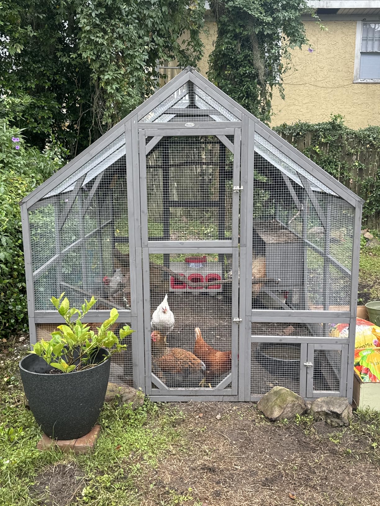 PawHut Large Chicken Run, Wooden Chicken Coop with Waterproof & Anti-UV Cover, Split Door, 4 Nesting Boxes, Roosting Bar, Walk-in Chicken Pen for 8-12 Chickens, for Backyard, Farm, 9' x 6' x 6' customer photo 2