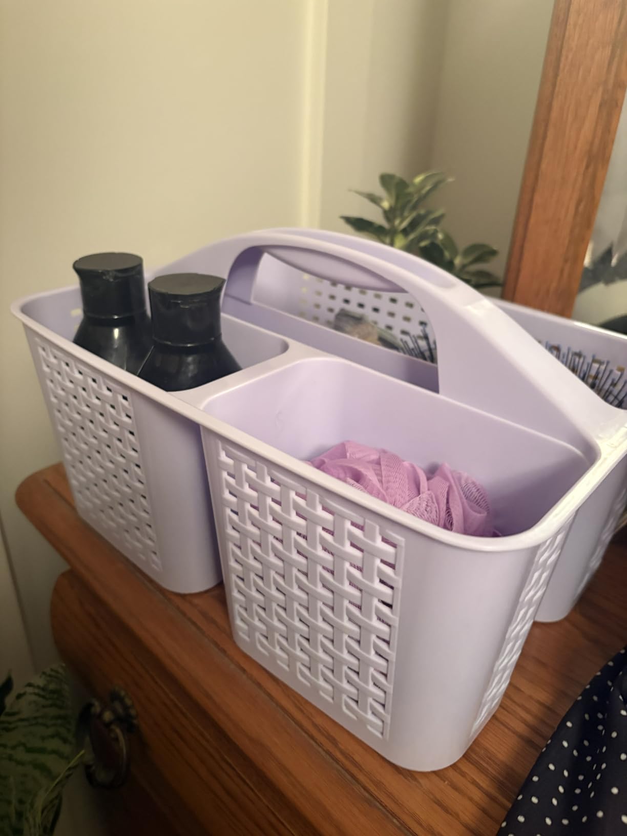 Tiawudi Portable Shower Caddy, Caddy Organizer with Handle, Plastic Shower Basket Hold Soap, Shampoo, Hair Supplies and Beauty Products, Cleaning Supplies Organizer for Home, Dorm, Shelf and Cabinet customer photo 2