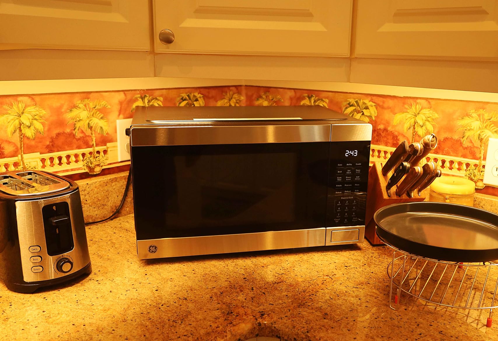 GE GCST10A1WSS 1.0 Cu Ft Convection Microwave Oven, 1050W Countertop Air Fry Microwave with Broil & Crisper Pan, Compact Stainless Steel Design Customer Review GE GCST10A1WSS 1.0 Cu Ft Convection Microwave Oven, 1050W Countertop Air Fry Microwave with Broil & Crisper Pan, Compact Stainless Steel Design - Customer Photo 2