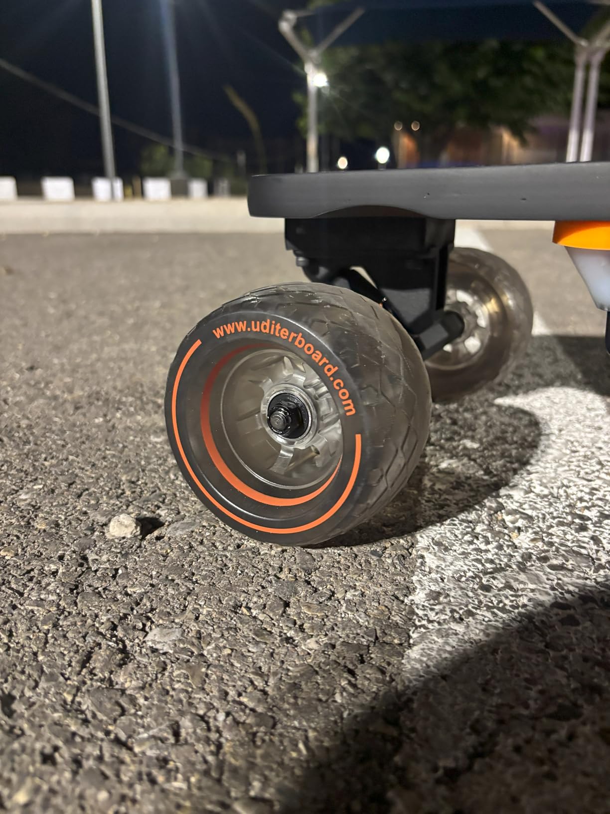 Electric Skateboard with Remote, Max 600W×2 Hub-Motors, Swappable Battery, Up to 28 MPH, 12-25 Miles Range, 4 Speed Modes, Electric Longboard for Adults & Beginners (Flamo / S3 / Pixel Series) customer photo 2
