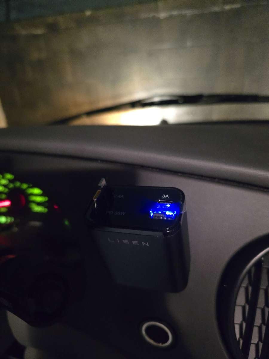 LISEN Retractable Car Charger, for Valentines Day Gifts for Him Her, 69W Cars Adapter USB C Fast Charger for iPhone 17 14 11, Car Accessories Gadgets for Men, Anniversary Birthday Gifts for Men Women Customer Review LISEN Retractable Car Charger, for Valentines Day Gifts for Him Her, 69W Cars Adapter USB C Fast Charger for iPhone 17 14 11, Car Accessories Gadgets for Men, Anniversary Birthday Gifts for Men Women - Customer Photo 1