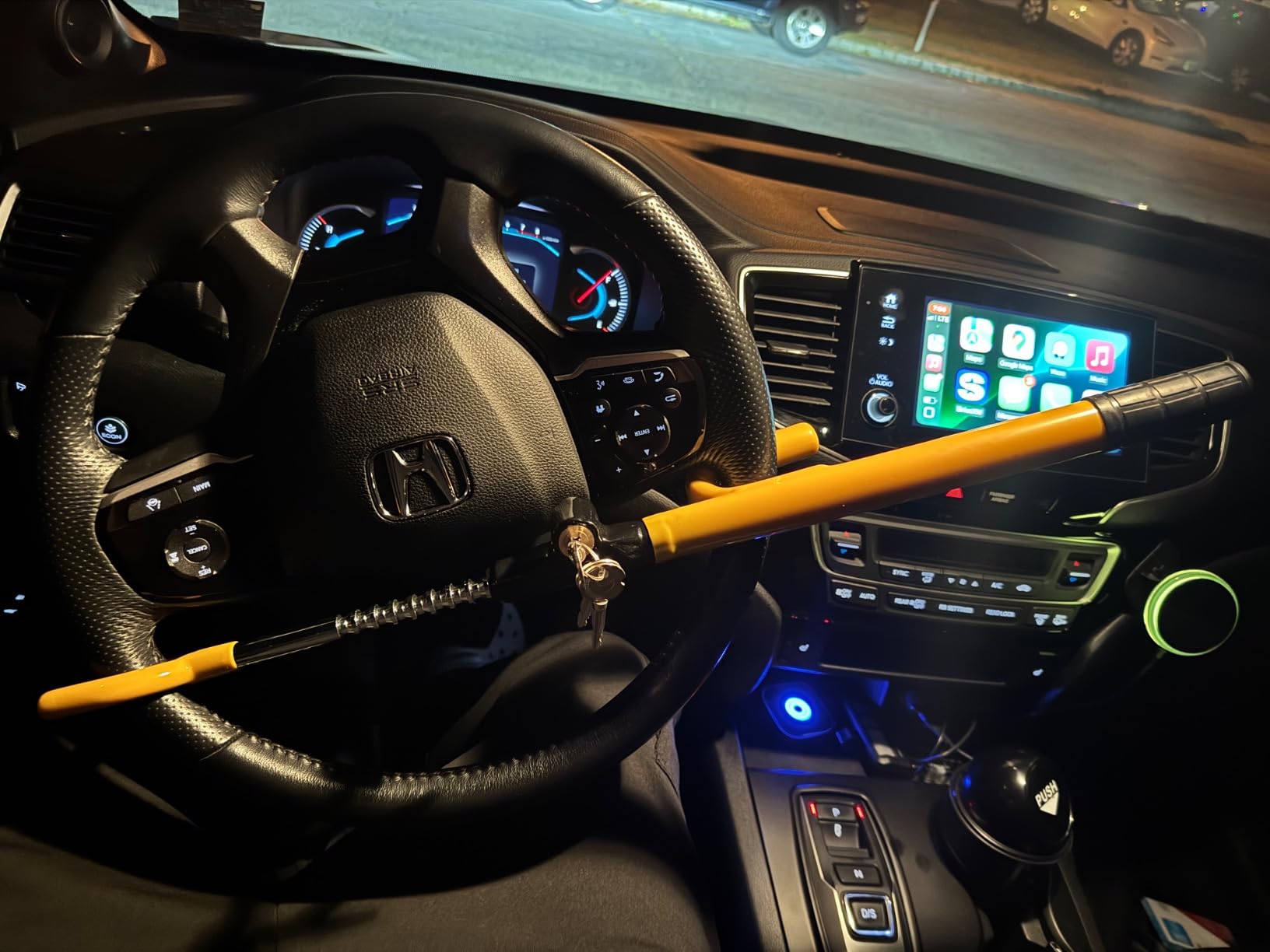 Tevlaphee Steering Wheel Lock Anti-Theft Device Security Car Lock Anti Theft Car Device Visible Antitheft Locking Devices Adjustable Car Wheel Lock for Cars with 3 Keys (Black) customer photo 2