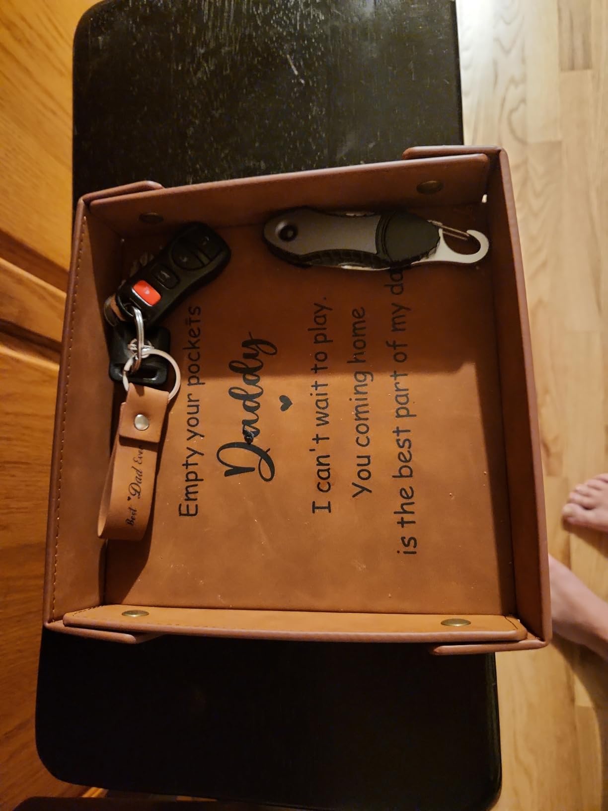 Valentines Gifts for Boyfriend, Husband, Romantic Valentines Day Gifts for Him, Mens Birthday Gifts Idea - Premium PU Leather Valet Tray - Best Mens Gifts for Birthday Anniversary Christmas Customer Review Valentines Gifts for Boyfriend, Husband, Romantic Valentines Day Gifts for Him, Mens Birthday Gifts Idea - Premium PU Leather Valet Tray - Best Mens Gifts for Birthday Anniversary Christmas - Customer Photo 1