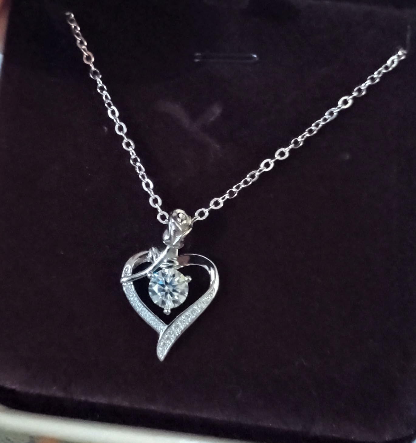 Rose Heart Pendant Necklace for Wife Moissanite Lab-Created Gem Jewelry for Women I Love You Wedding Anniversary Birthday Christmas Valentines Engagements Mothers Day for Her Girlfriend Mom Daughter Customer Review Rose Heart Pendant Necklace for Wife Moissanite Lab-Created Gem Jewelry for Women I Love You Wedding Anniversary Birthday Christmas Valentines Engagements Mothers Day for Her Girlfriend Mom Daughter - Customer Photo 1