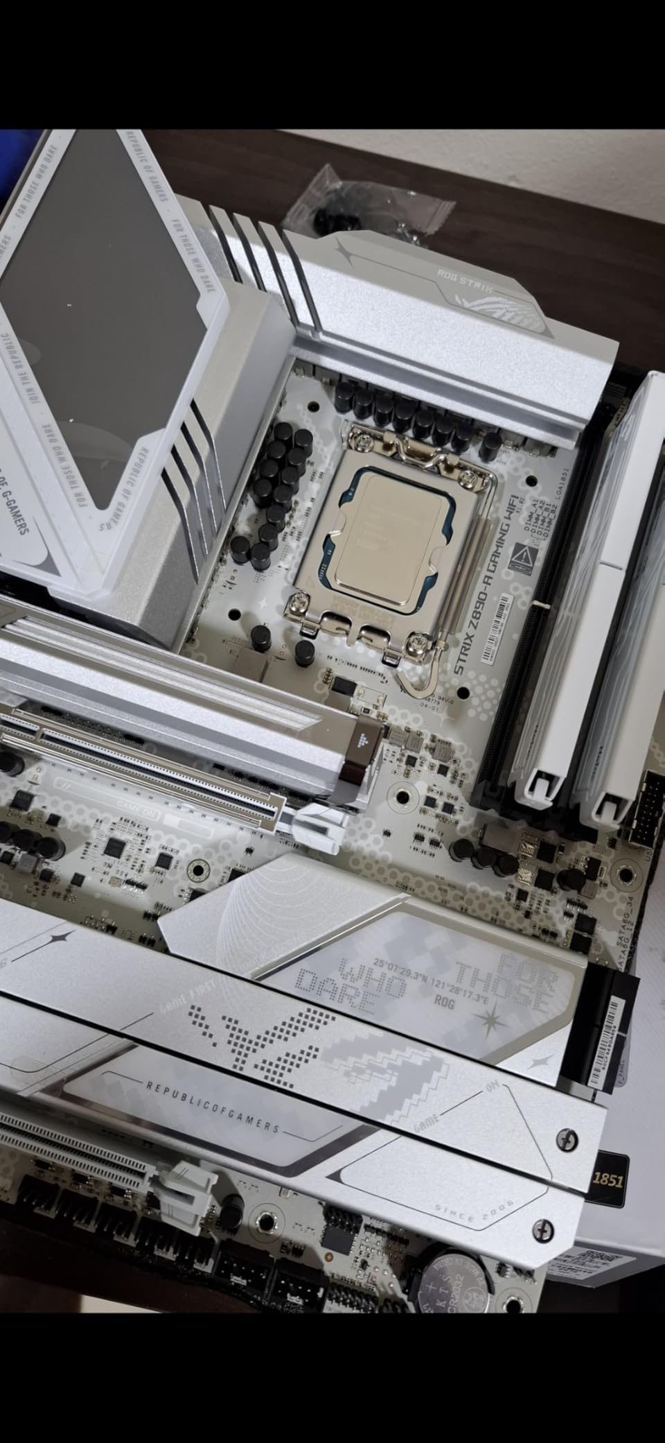 Intel Core Ultra 7 Desktop Processor 265K - 20 cores up to 5.5 GHz customer photo 1