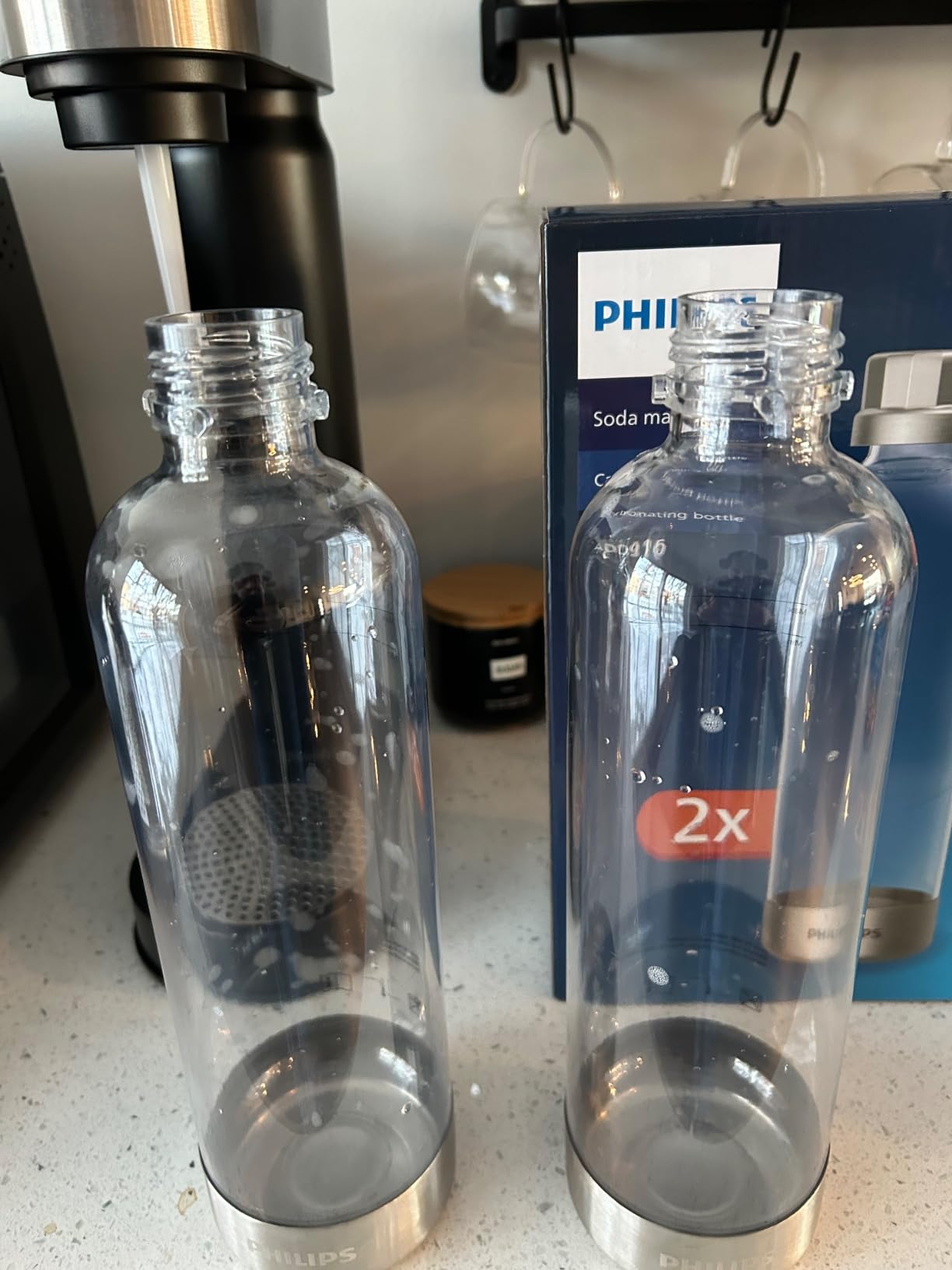Philips Sparkling Water Maker ADD4901BKOQ/37, Plastic Soda Streaming Machine with Quick Twist Bottle, 1L BPA free PET Carbonating Bottle customer photo 2