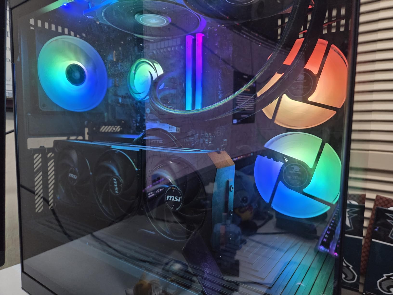 iBUYPOWER Y40 PRO Black Gaming PC Desktop Computer AMD Ryzen 9 7900X CPU, NVIDIA GeForce RTX 5070Ti 16GB GPU, 32GB DDR5 RGB 5200MHz RAM, 2TB NVMe SSD, Windows 11 Home, Keyboard, Mouse - Y40BA9N57T01 Customer Review iBUYPOWER Y40 PRO Black Gaming PC Desktop Computer AMD Ryzen 9 7900X CPU, NVIDIA GeForce RTX 5070Ti 16GB GPU, 32GB DDR5 RGB 5200MHz RAM, 2TB NVMe SSD, Windows 11 Home, Keyboard, Mouse - Y40BA9N57T01 - Customer Photo 2