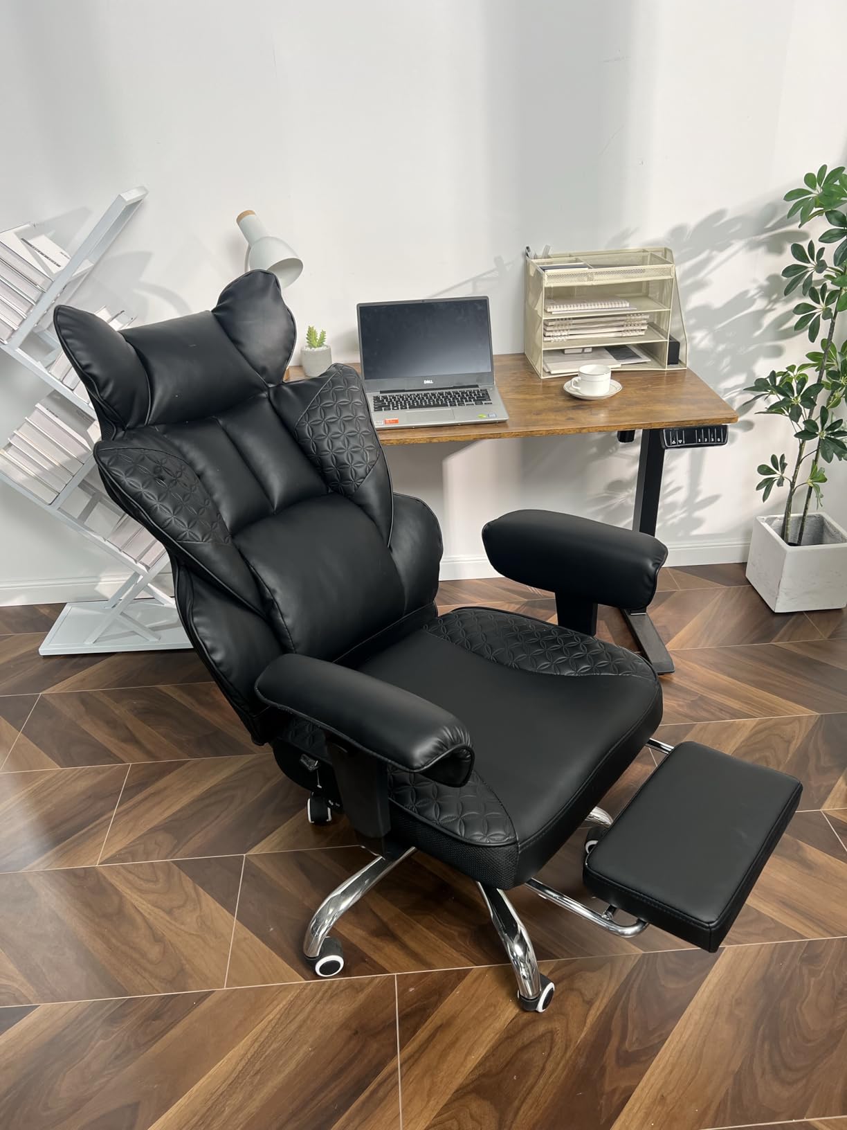COMHOMA Big and Tall Office Chair Heavy Duty Wide Ergonomic Gaming Chair with Deluxe Embossing Designed Leather with Foot Rest,150°Reclining Adjustable Armrests Pocket Spring Back Support and Pillow customer photo 2