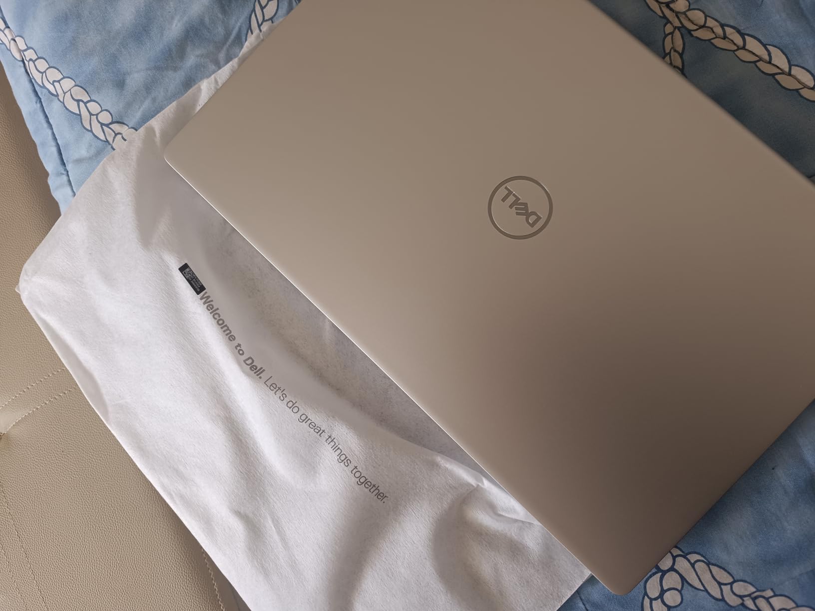 Dell 15 Laptop DC15250-15.6-inch FHD (1920x1080) 120Hz Display, Intel Core i5-1334U Processor, 16GB DDR4 RAM, 512GB SSD, Intel UHD Graphics, Windows 11 Home, Onsite Service - Platinum Silver customer photo 1