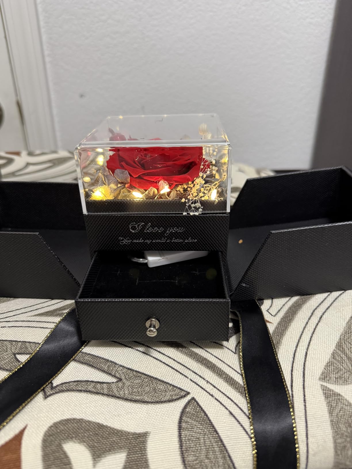 cdco Valentines Day Gifts for Her Women Girlfriend Wife Fiancée - Preserved Real Rose with Heart Necklace “I Love You” in 100 Languages, Valentine's Forever Flowers Customer Review cdco Valentines Day Gifts for Her Women Girlfriend Wife Fiancée - Preserved Real Rose with Heart Necklace “I Love You” in 100 Languages, Valentine's Forever Flowers - Customer Photo 2