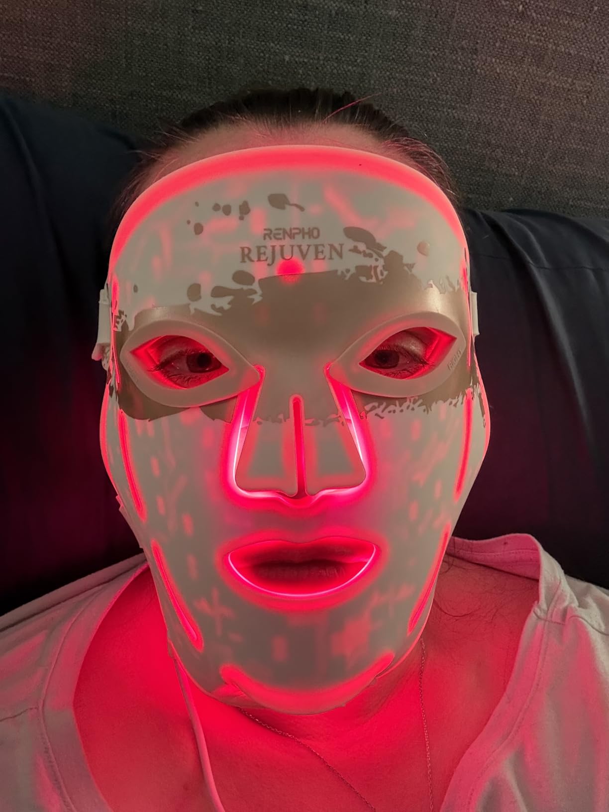 RENPHO 4D Red Light Therapy Mask for Face 2026, Birthday Gifts for Women Mom Wife, 324 LEDs Full Face Coverage & 3 Light Modes, Cordless LED Red Light Therapy Face Mask for Home Use & Travel customer photo 1
