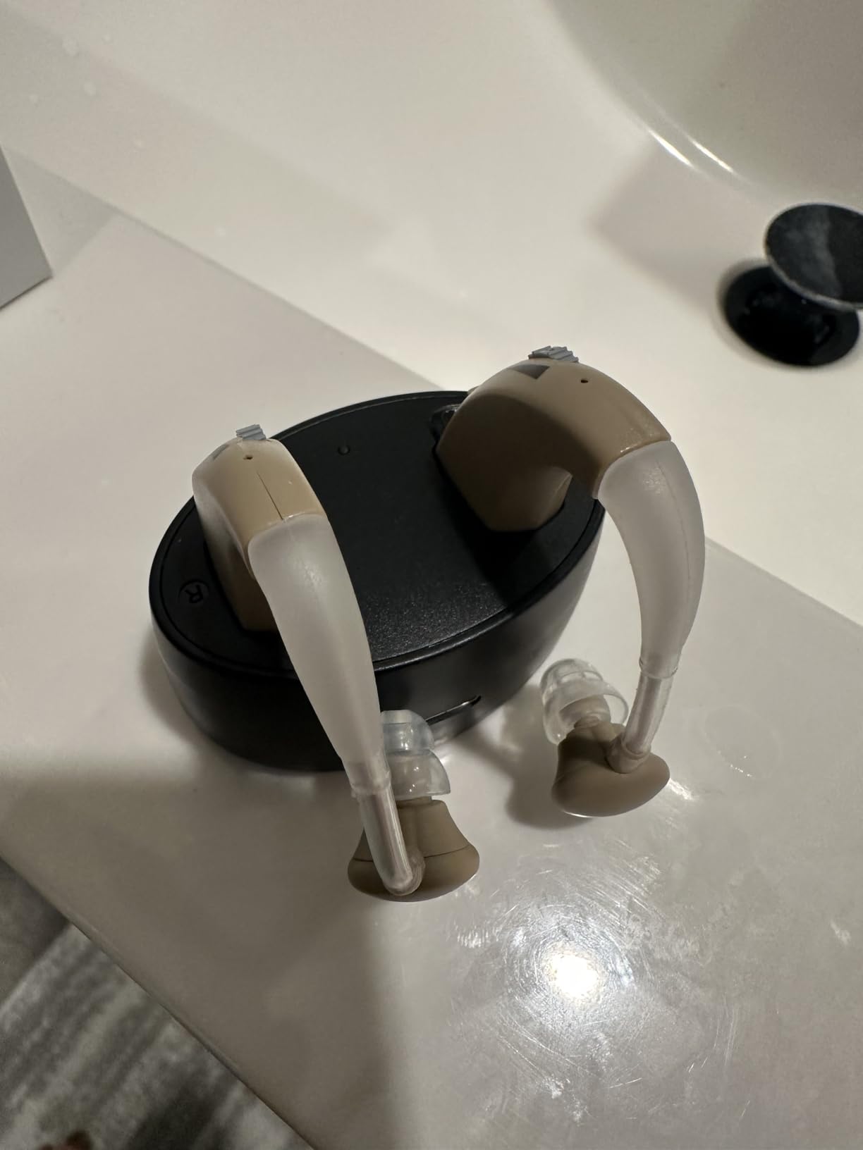 Rechargeable Hearing Aids for Seniors, with Noise Cancelling and Volume Control, Amplifier for Adults Hearing Loss, Portable Behind-the-Ear Aid customer photo 3
