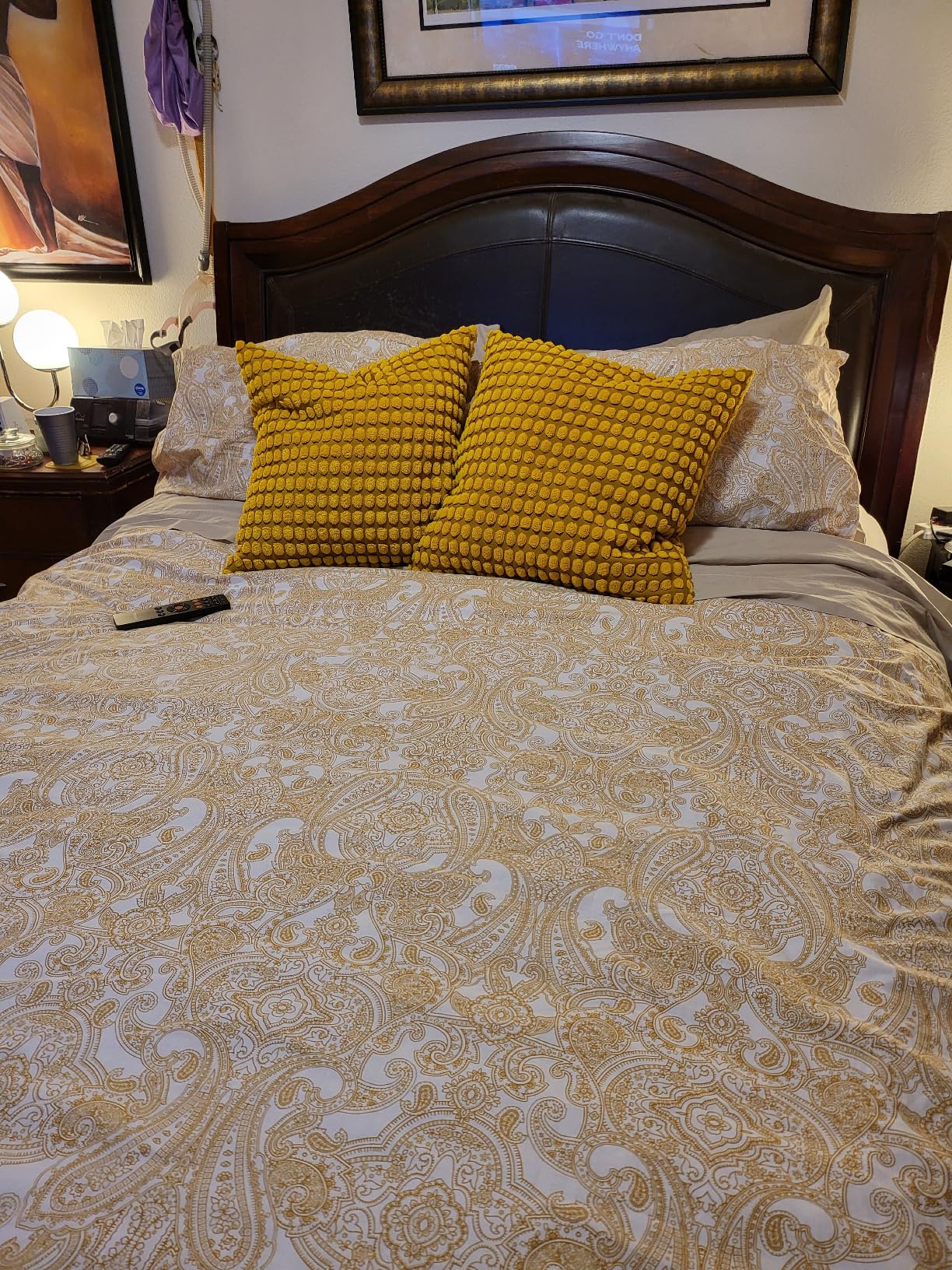 FLEXISPOT Adjustable Bed Frame Base Queen Size,Segmented Design,Easy Assemble,Oxford Fabric Bedspread,Wired Remote,Whisper Quiet Durable Motor,Mattress Holder, No Box Spring. customer photo 2