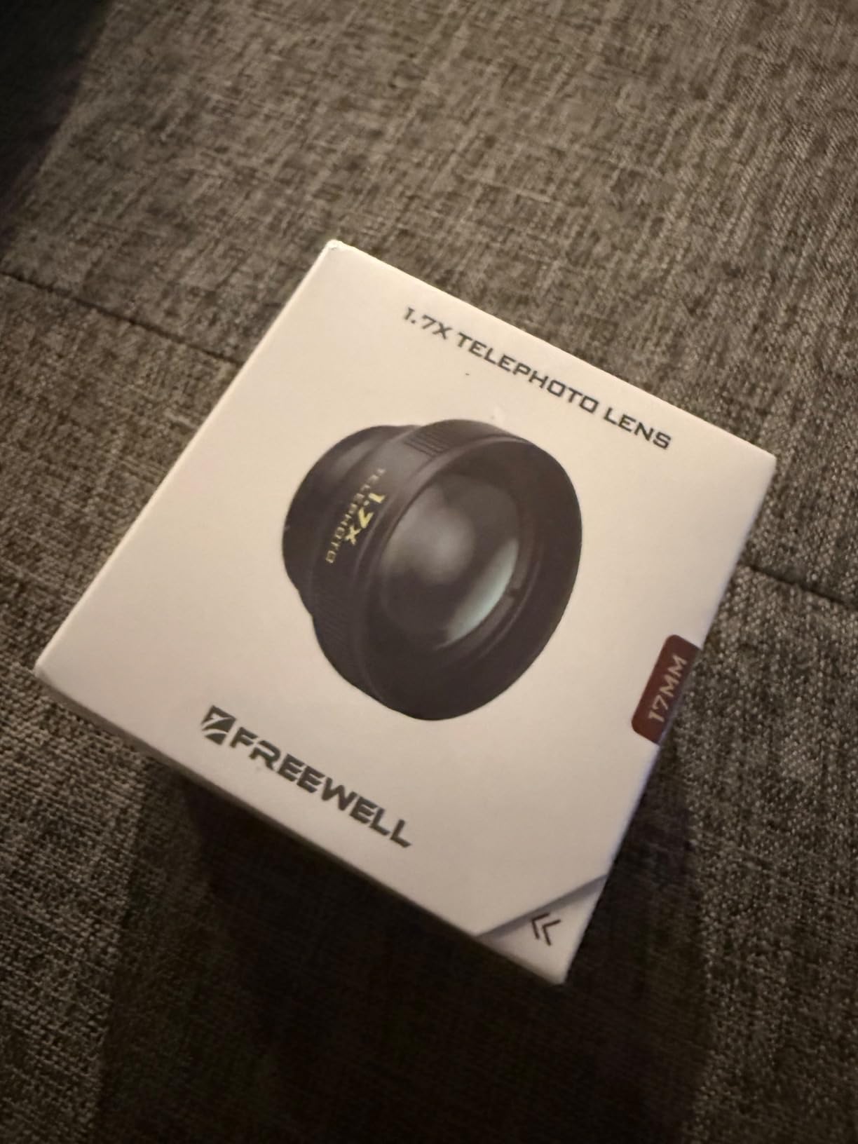 Freewell 1.33x Anamorphic Lens for iPhone & Samsung - 3 Flare Colors in One Lens (Neutral, Gold, Blue) - Cinematic Smartphone Lens with Oval Bokeh - Compatible with 17mm Mount Phone Case & Cage. customer photo 2