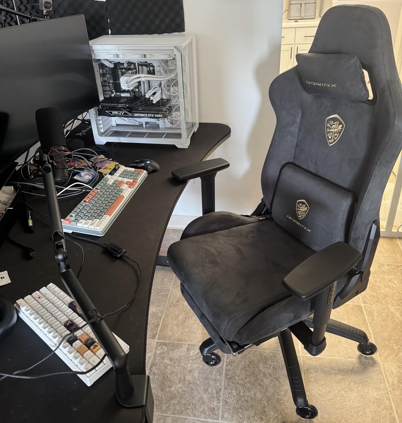 Dowinx Big and Tall Gaming Chair with Suede Fabric Breathable, Game Chairs for Adults with Oversized Thick Seat for 440lbs, Ergonomic Gamer Chair for Streaming & Long Gaming Sessions, Deep Grey customer photo 1