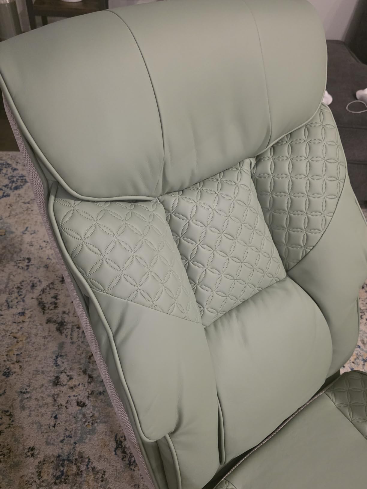 GTPLAYER Big and Tall Office Chair 400LBS Wide Ergonomic Gaming Chair with Deluxe Embossing Designed Leather with Foot Rest, 150°Reclining Adjustable Soft Armrests Pocket Spring Back Support and Pillow customer photo 1