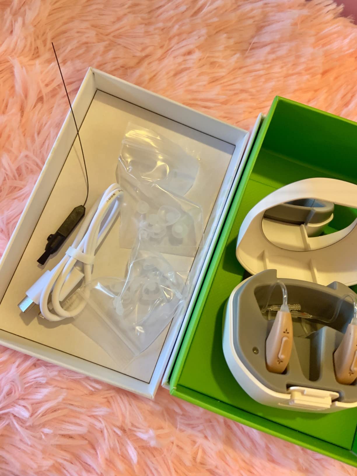 Rechargeable Hearing Amplifier for Seniors with Noise Reduction, BTE Hearing Amplifier for People with Mild Moderate Severe Hearing Loss, Dual Microphones, Comfortable Fit - Beige customer photo 1