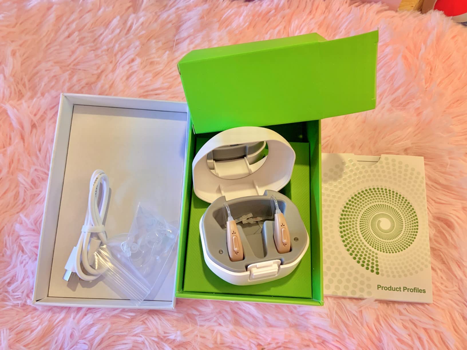 Rechargeable Hearing Amplifier for Seniors with Noise Reduction, BTE Hearing Amplifier for People with Mild Moderate Severe Hearing Loss, Dual Microphones, Comfortable Fit - Beige customer photo 3