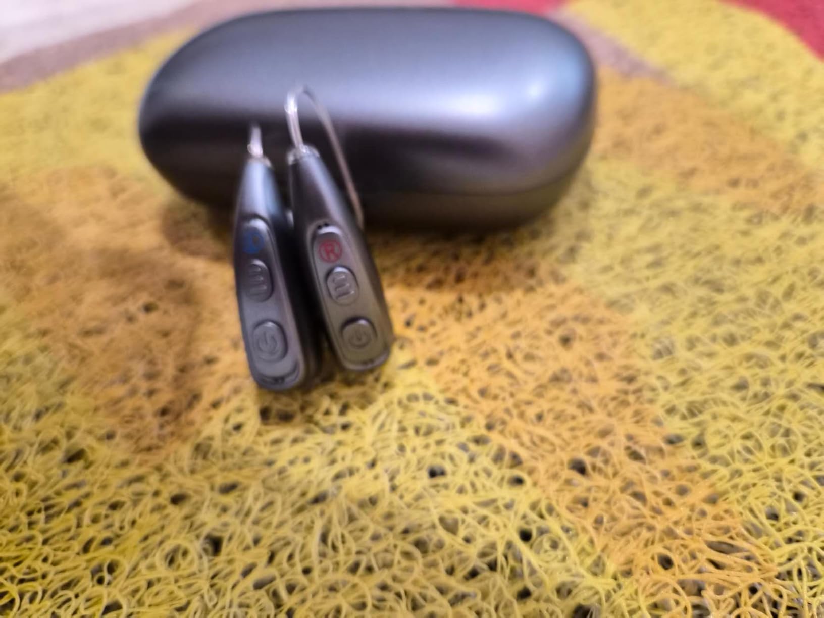 Hearing Aids for Seniors, Hearisay Rechargeable Hearing Amplifiers, 5 Levels of Volume Automatic Digital Noise Cancelling Hearing Aids for Seniors with Super Convenient Charging Case (gray) customer photo 3