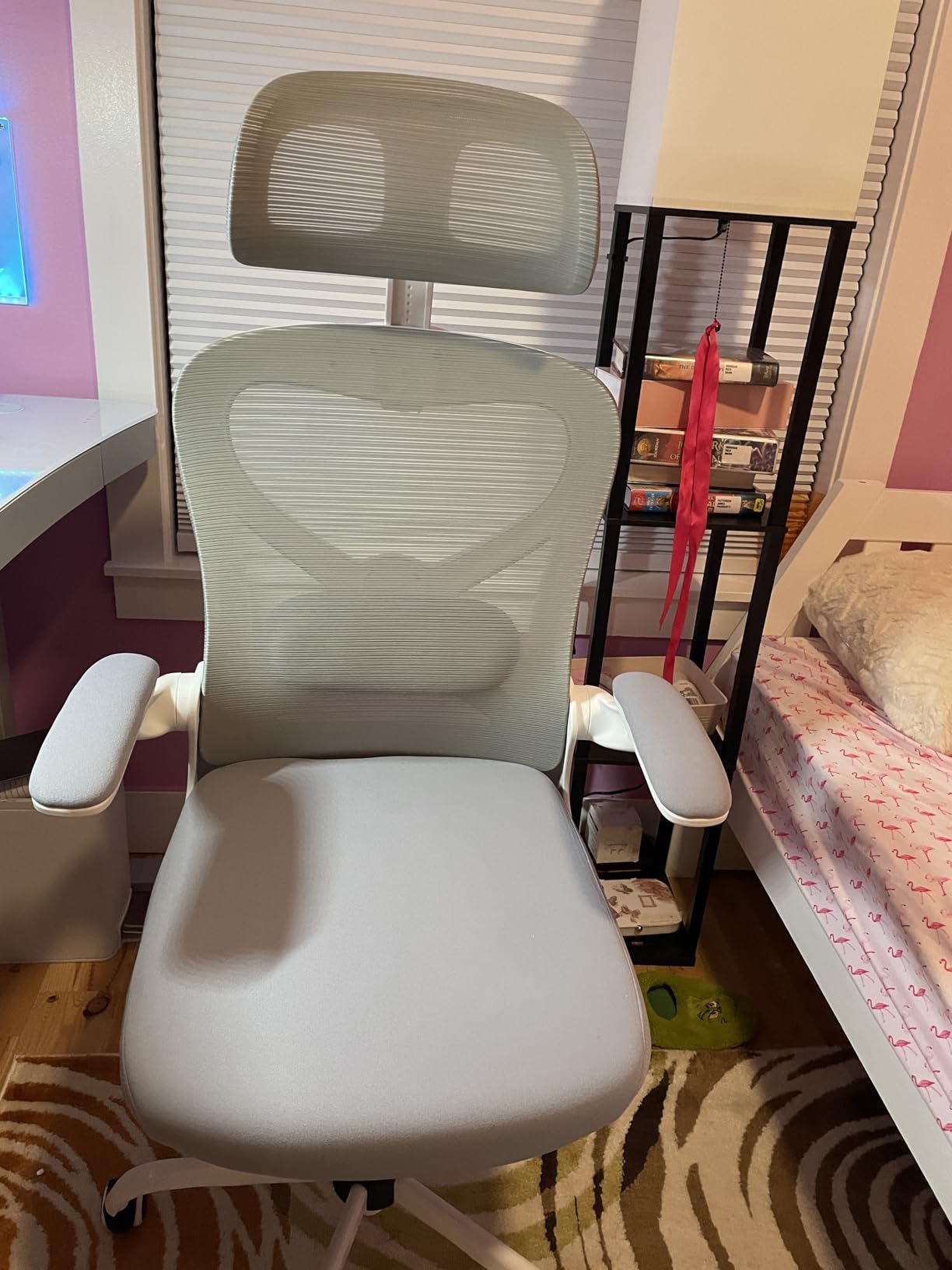Ergonomic Office Chair, Mesh Desk Chair with Headrest, Lumbar Support, Thick Seat Cushion, Flip-up Arms, High Back Computer Task Chairs for Home Office customer photo 2