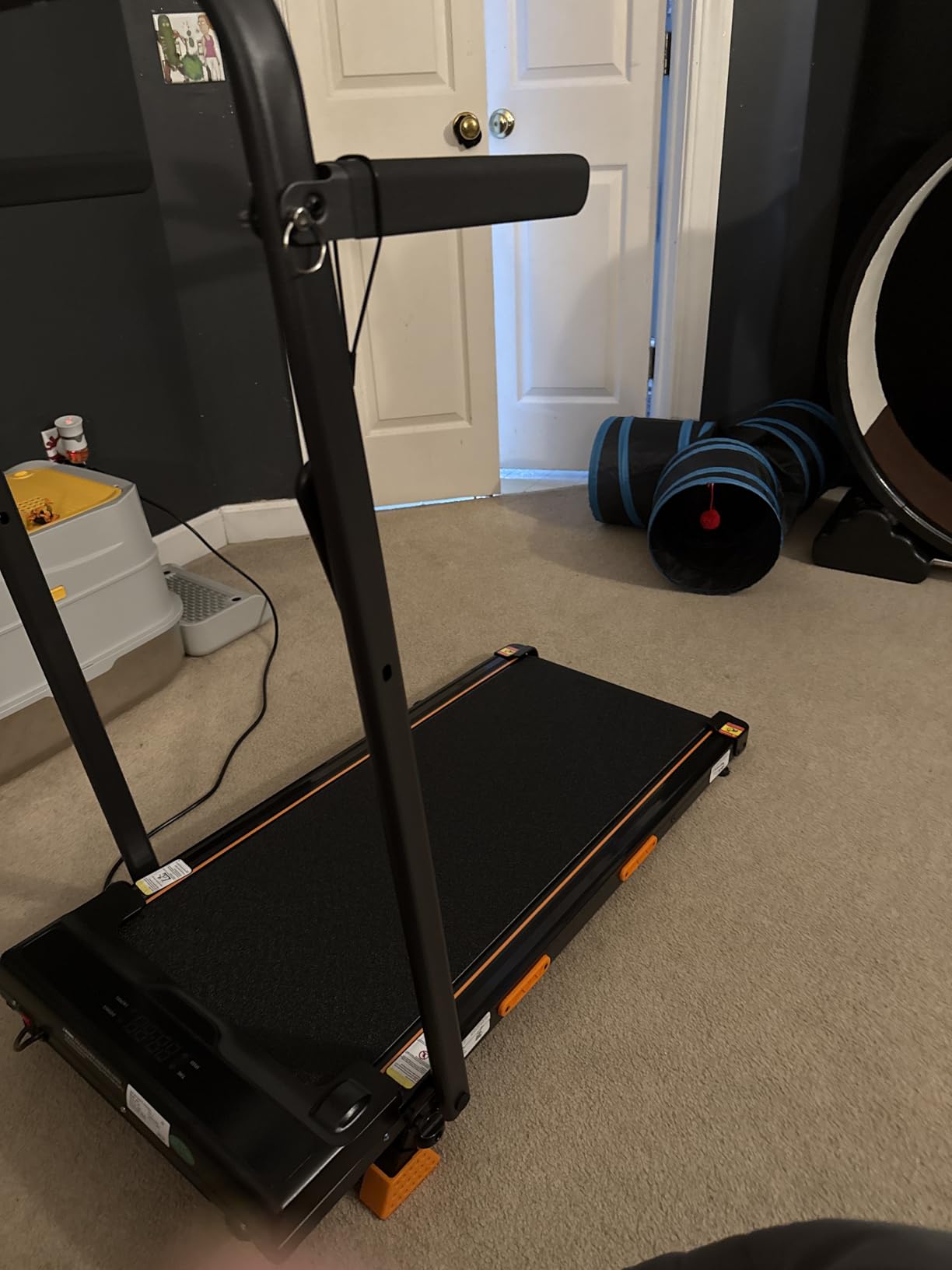 16% Incline Walking Pad Treadmills for Home Small, 4-in-1 Under Desk Treadmill with Handles, Foldable Treadmill with 2.5 HP Quiet Brushless, 330 LBS Capacity Customer Review 16% Incline Walking Pad Treadmills for Home Small, 4-in-1 Under Desk Treadmill with Handles, Foldable Treadmill with 2.5 HP Quiet Brushless, 330 LBS Capacity - Customer Photo 2