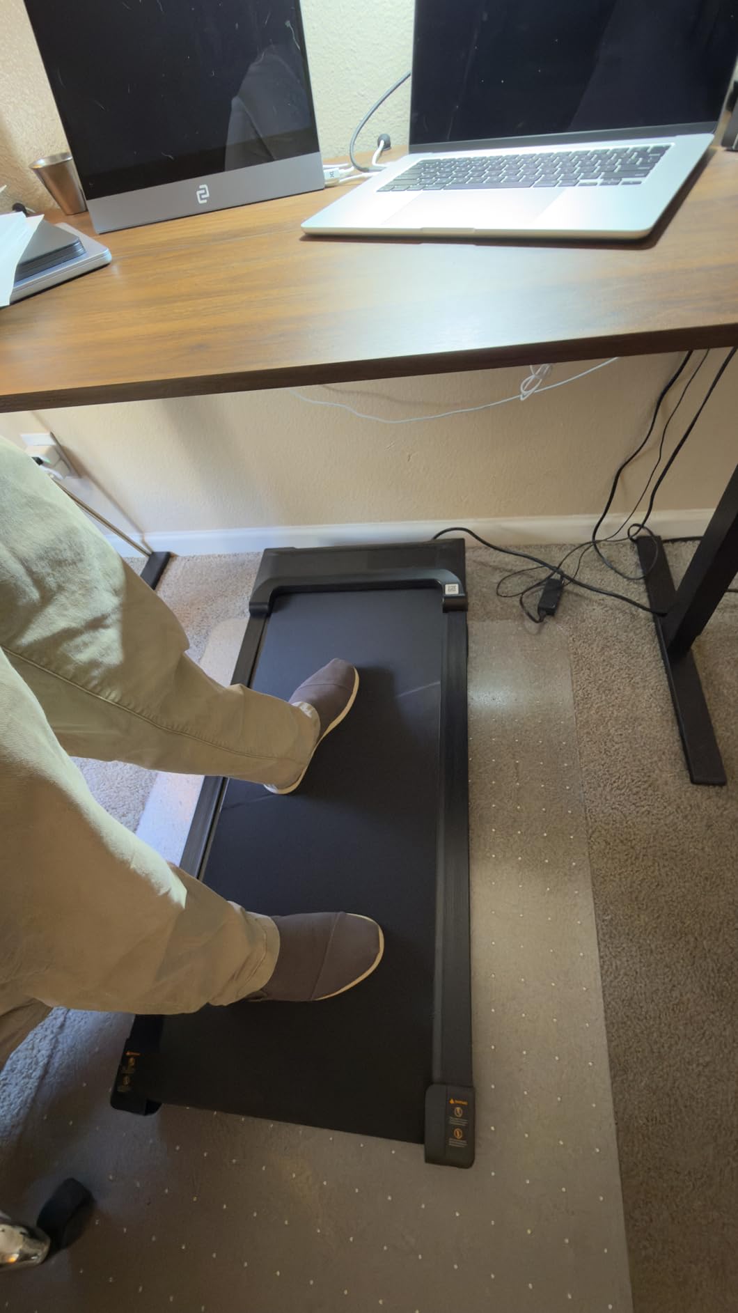 Walking Pad Treadmill for Home - Under Desk Treadmills Mini Portable Walking Running Machine Slim Compact Motorized Electric Treadmill with Adjustable Speed Remote Customer Review Walking Pad Treadmill for Home - Under Desk Treadmills Mini Portable Walking Running Machine Slim Compact Motorized Electric Treadmill with Adjustable Speed Remote - Customer Photo 2