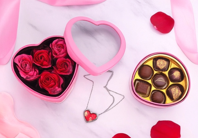 What Is The Best Gift For A Girl On Valentines Day - rosenberryrooms