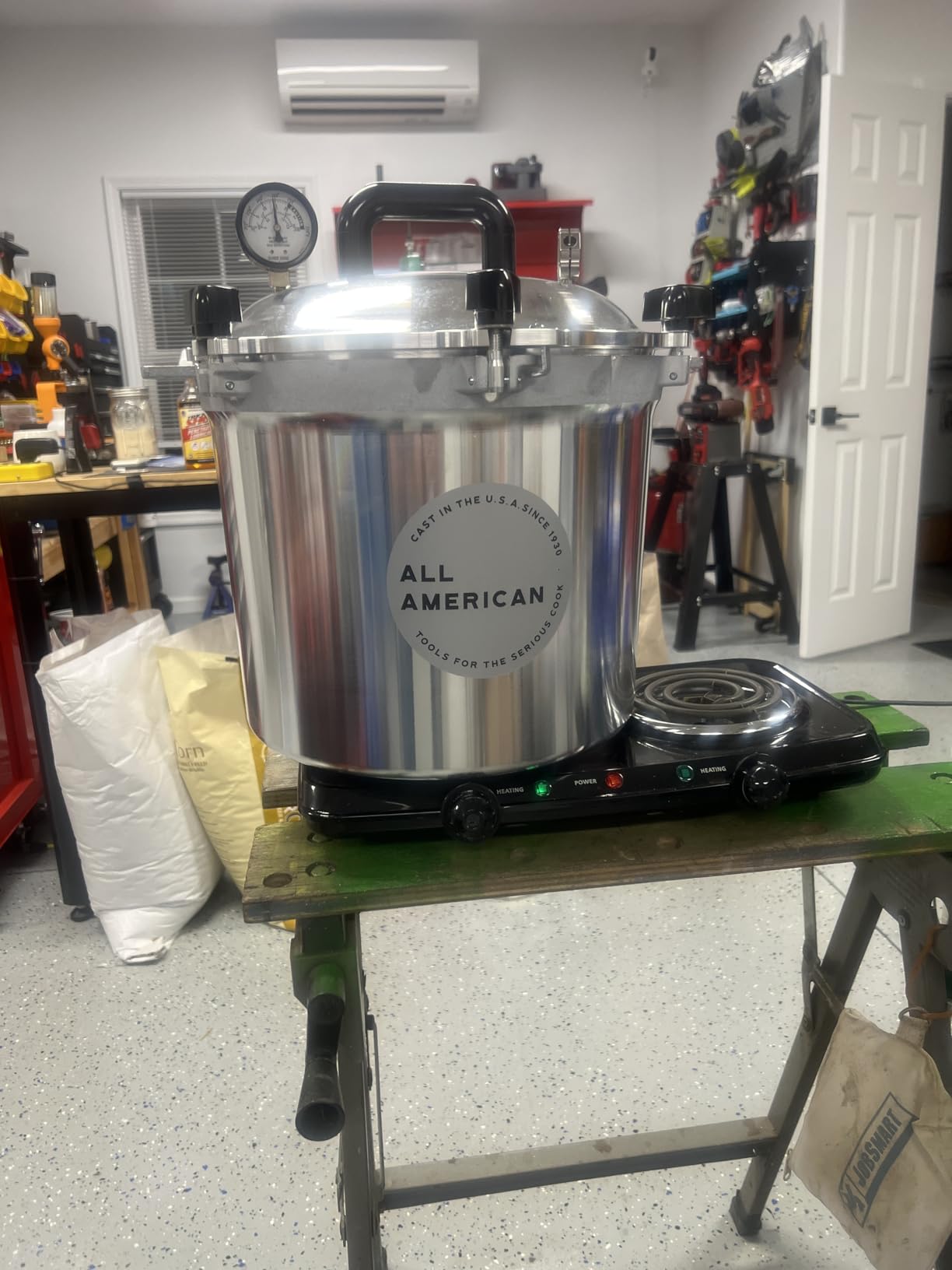 All American 1930: 15.5qt Pressure Cooker/Canner (The 915) - Exclusive Metal-to-Metal Sealing System - Made in the USA customer photo 2