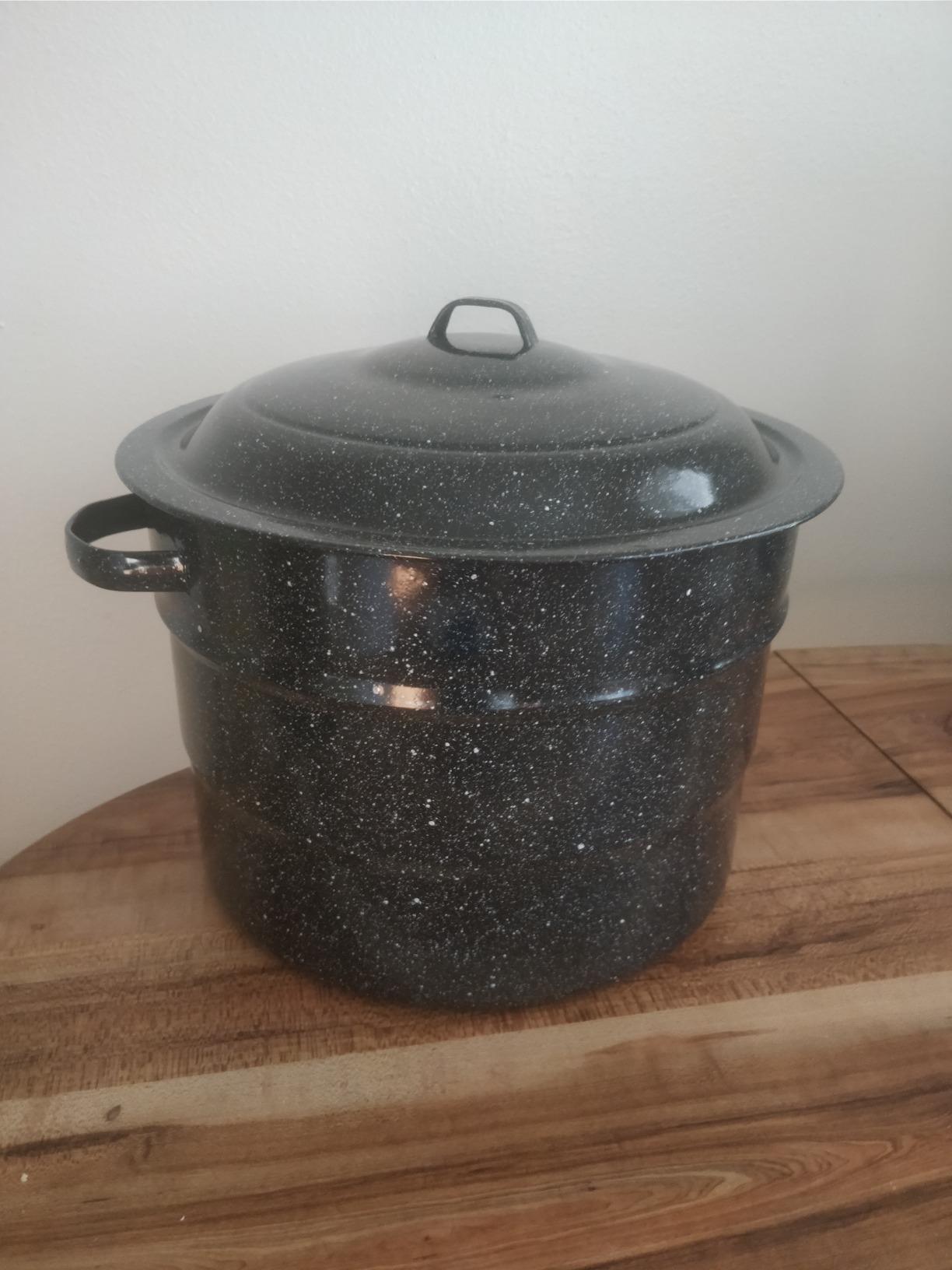 Granite Ware Canning Pot with Rack & Lid - 21 Quart Large Boiling Water Canning Set for Jar Sterilization & Pickling on Stove/Open Flame customer photo 1