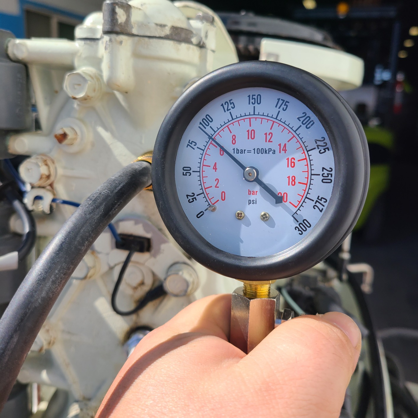Mityvac MV5530 Engine Compression Test Kit with Manual Pressure Release customer photo 1