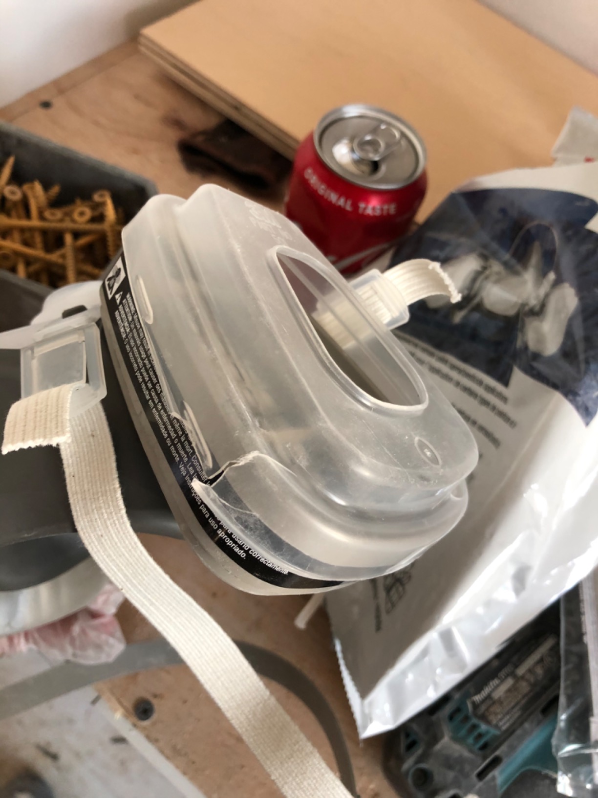 3M Half Facepiece Disposable Respirator Assembly 53P71, NIOSH Approved, Organic Vapor/P95 Respiratory Protection (OV/P95), Large, Permanently Attached Cartridges, 1 Unit customer photo 2