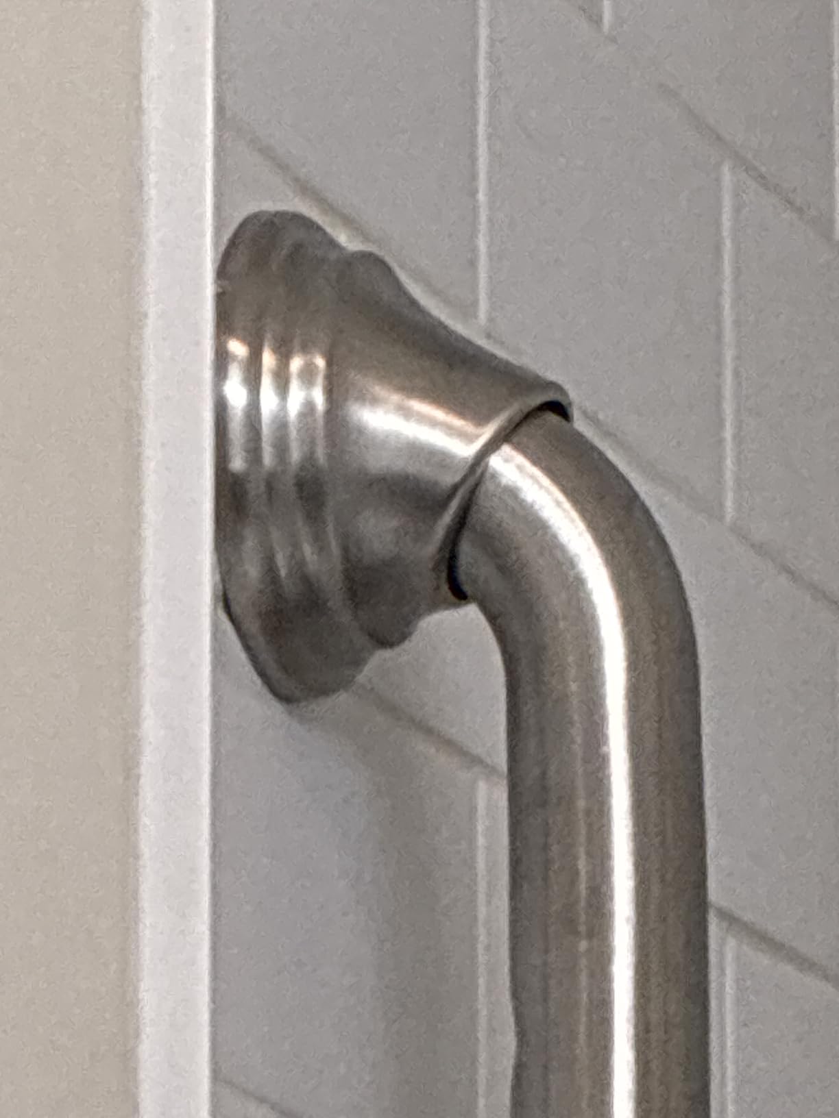 Moen Home Care Bathroom Safety Designer24 Inch Handicap Grab Bar for Bathtub and Shower with Curled Grip, Elderly Assistance Product, Brushed Nickel, LR8724D3GBN customer photo 2
