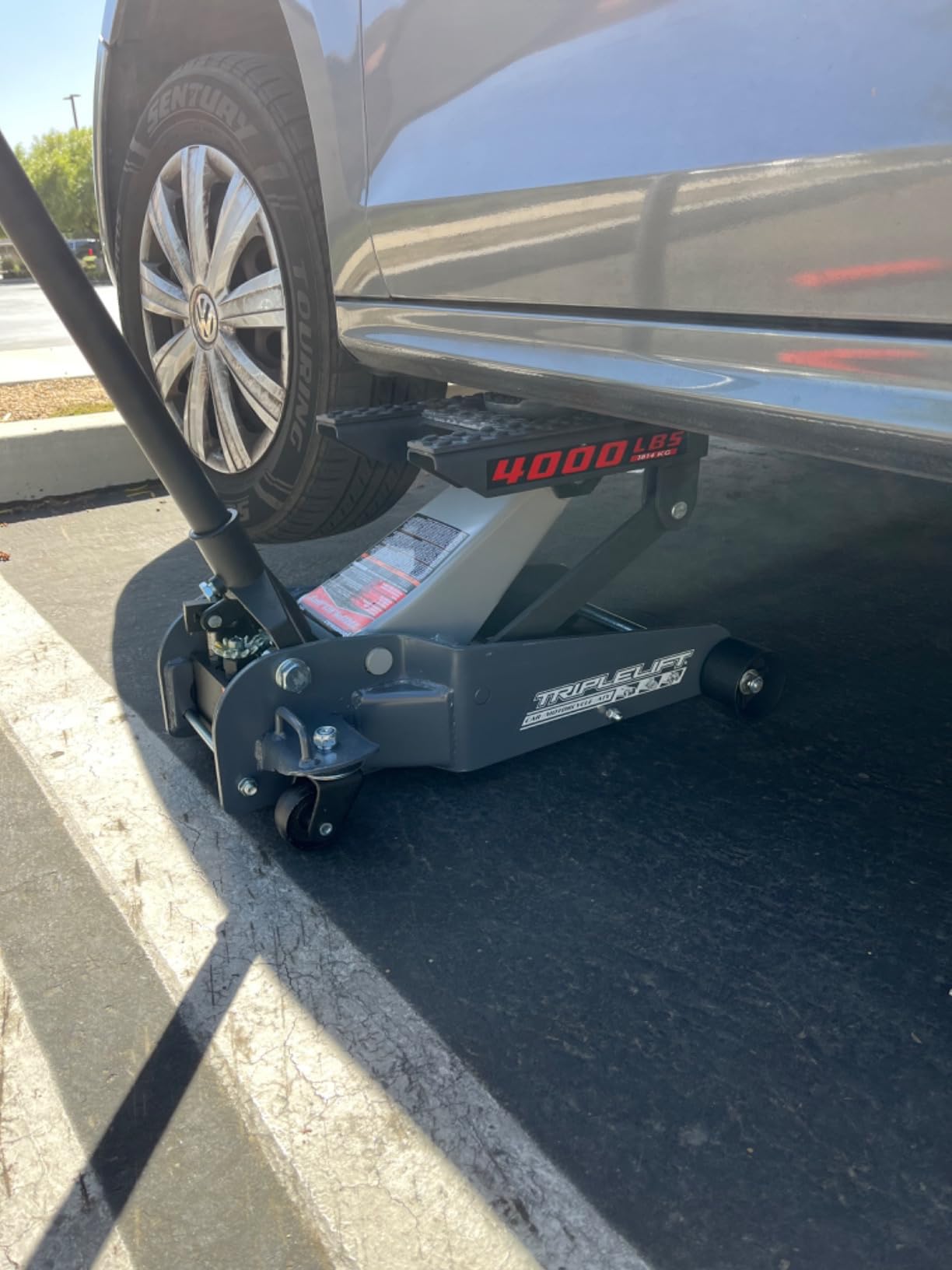 Powerbuilt Triple Lift and Big Wheel Off-Road Jack Series, 1.5 to 2.5 Ton Vehicle Lifts for Cars, Trucks, SUVs, Motorcycles, ATVs and Transmissions, Floor Jack, Garage Jack and Off-Road Options customer photo 1