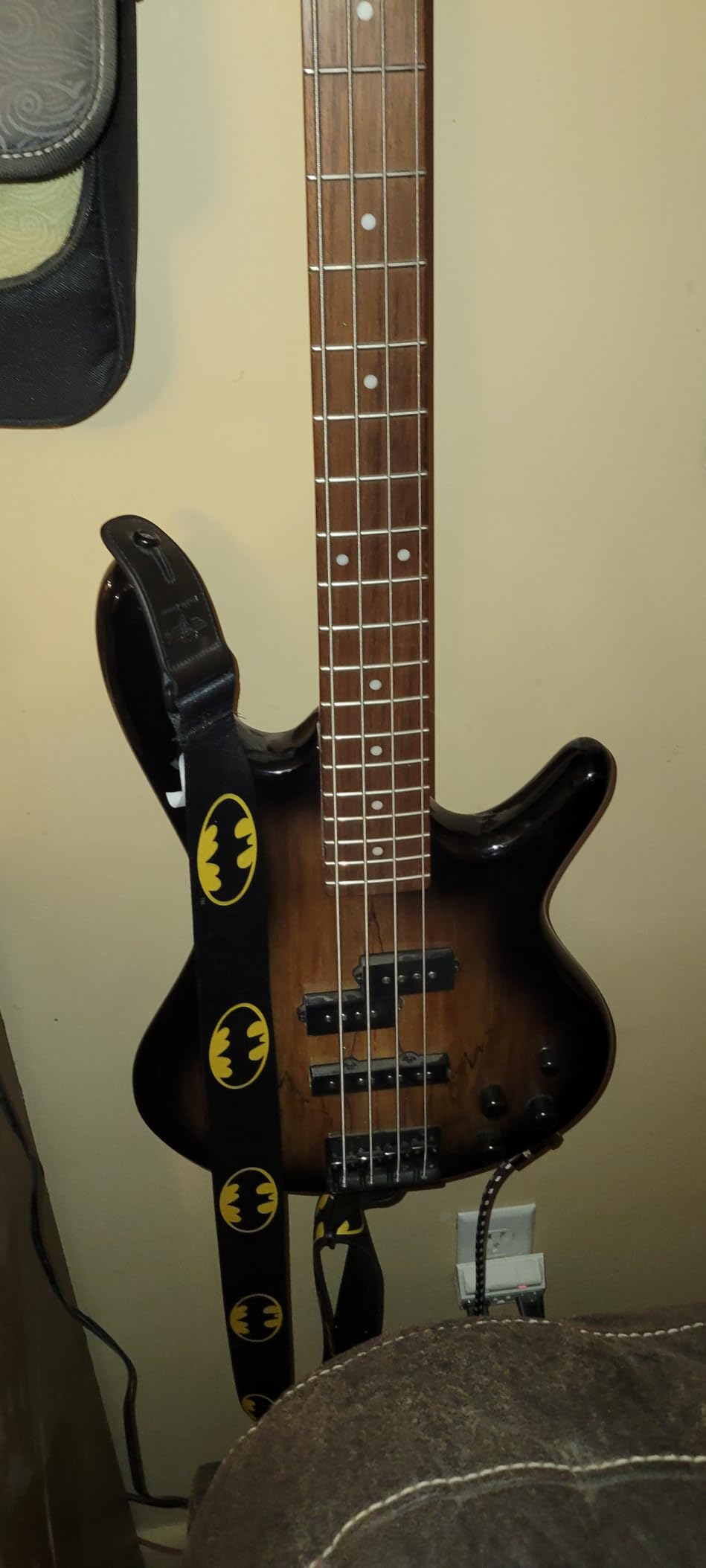 Ibanez Gio GSR200PW Bass Guitar - Pearl White customer photo 2