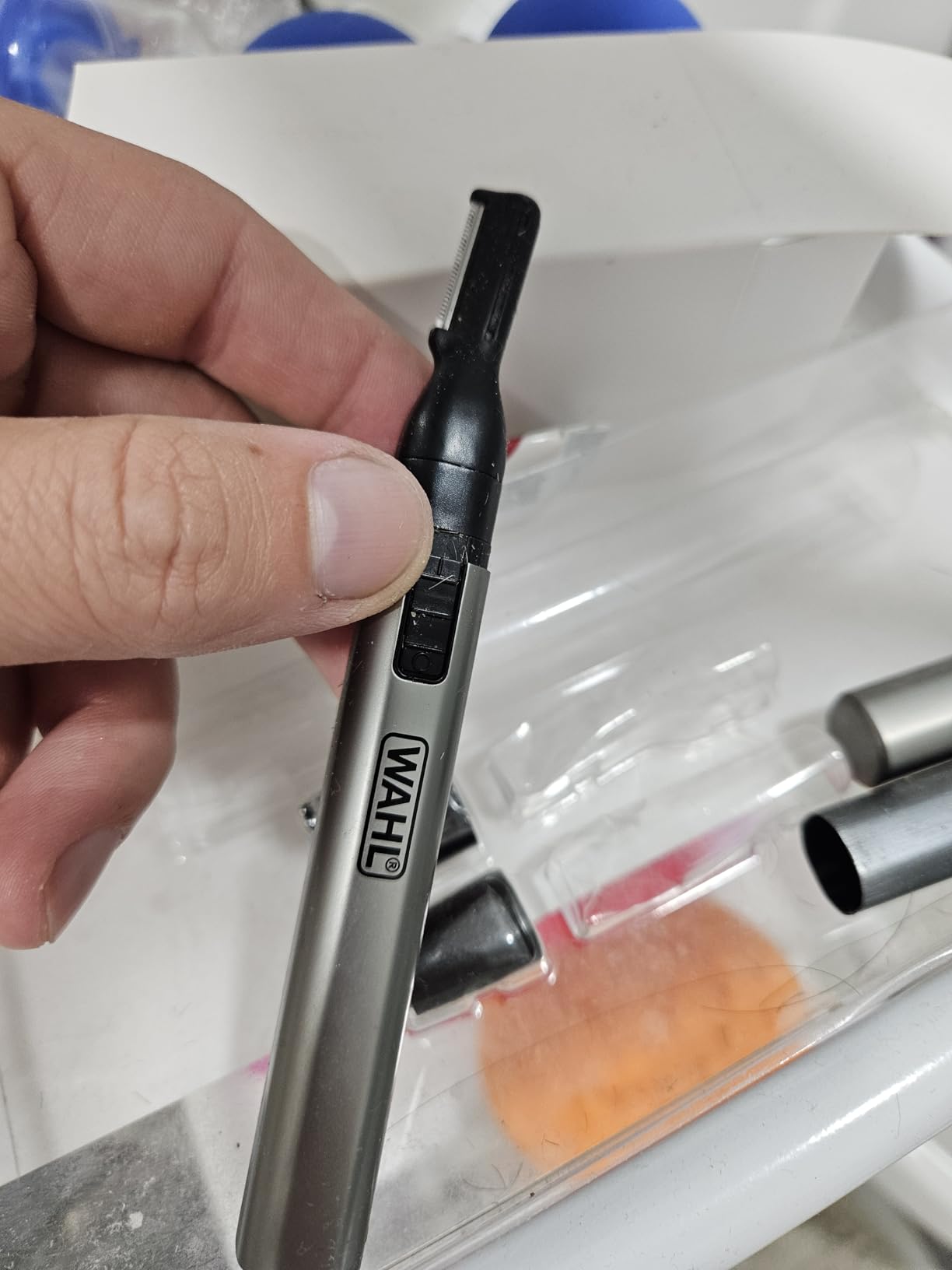 Wahl Micro Groomsman Battery Personal Trimmer for Eyebrows, Nose & Ear customer photo 1