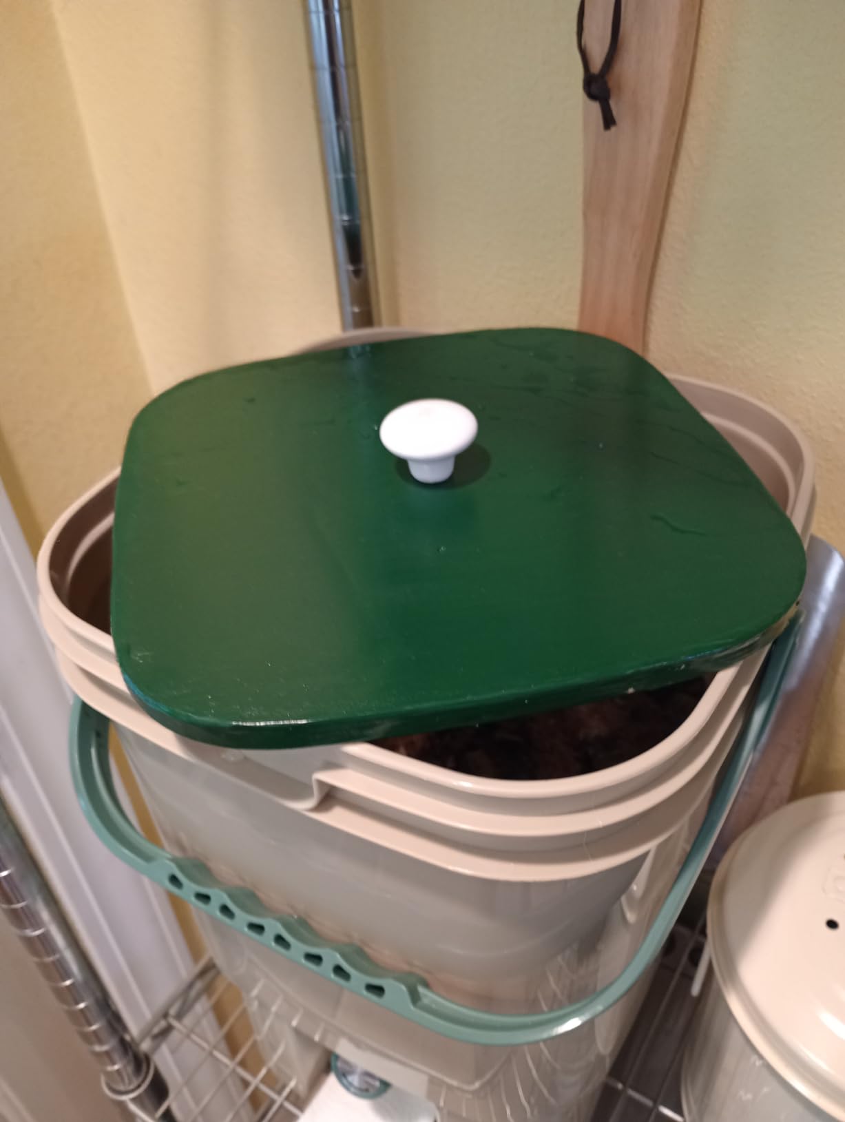 Indoor Bokashi Composter Starter Kit- Beige, 2.2 lb Premium Bokashi Bran Included customer photo 2