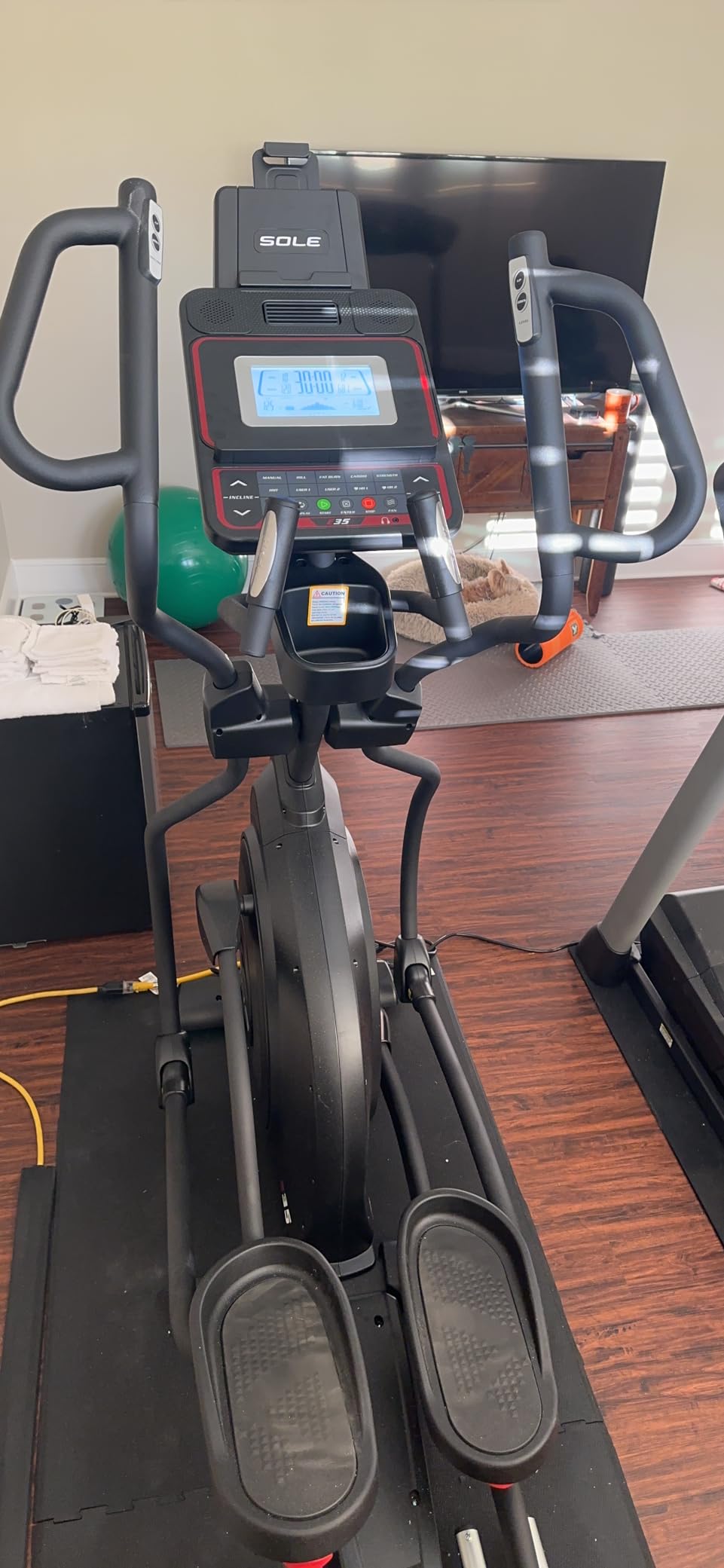 SOLE Fitness Elliptical Exercise Machines, Models E25, E35, E95, E95S, E98, Elliptical Machines for Home Use, Home Exercise Equipment for Cardio Training, Work from Home Fitness Stepper Machine customer photo 2