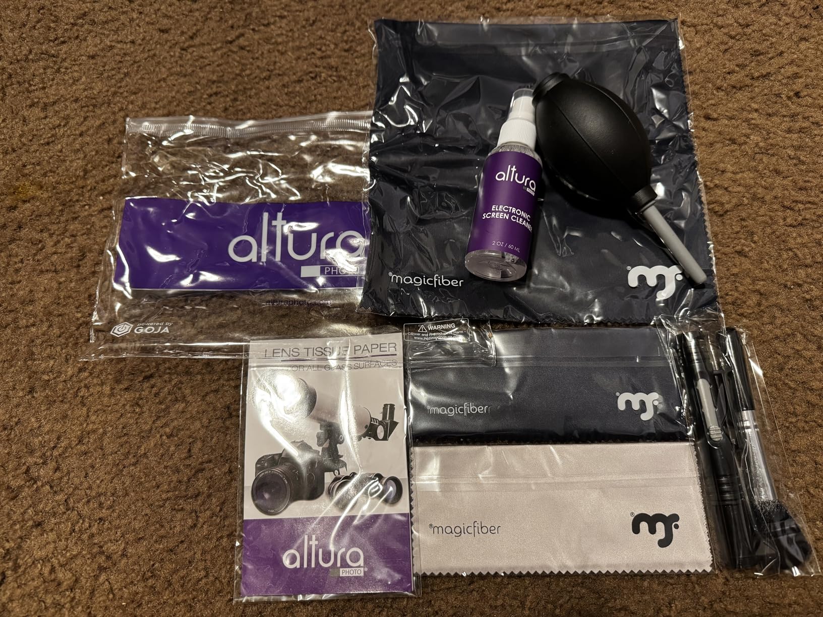 Altura Photo Camera Cleaning Kit - Camera Photography Accessories (Air Blower, Brush, Pen, Lens Cleaner Spray, Microfiber Cleaning Cloths, Tissue Wipes) for Canon Nikon ZR Sigma Tamron Sony Pentax customer photo 2