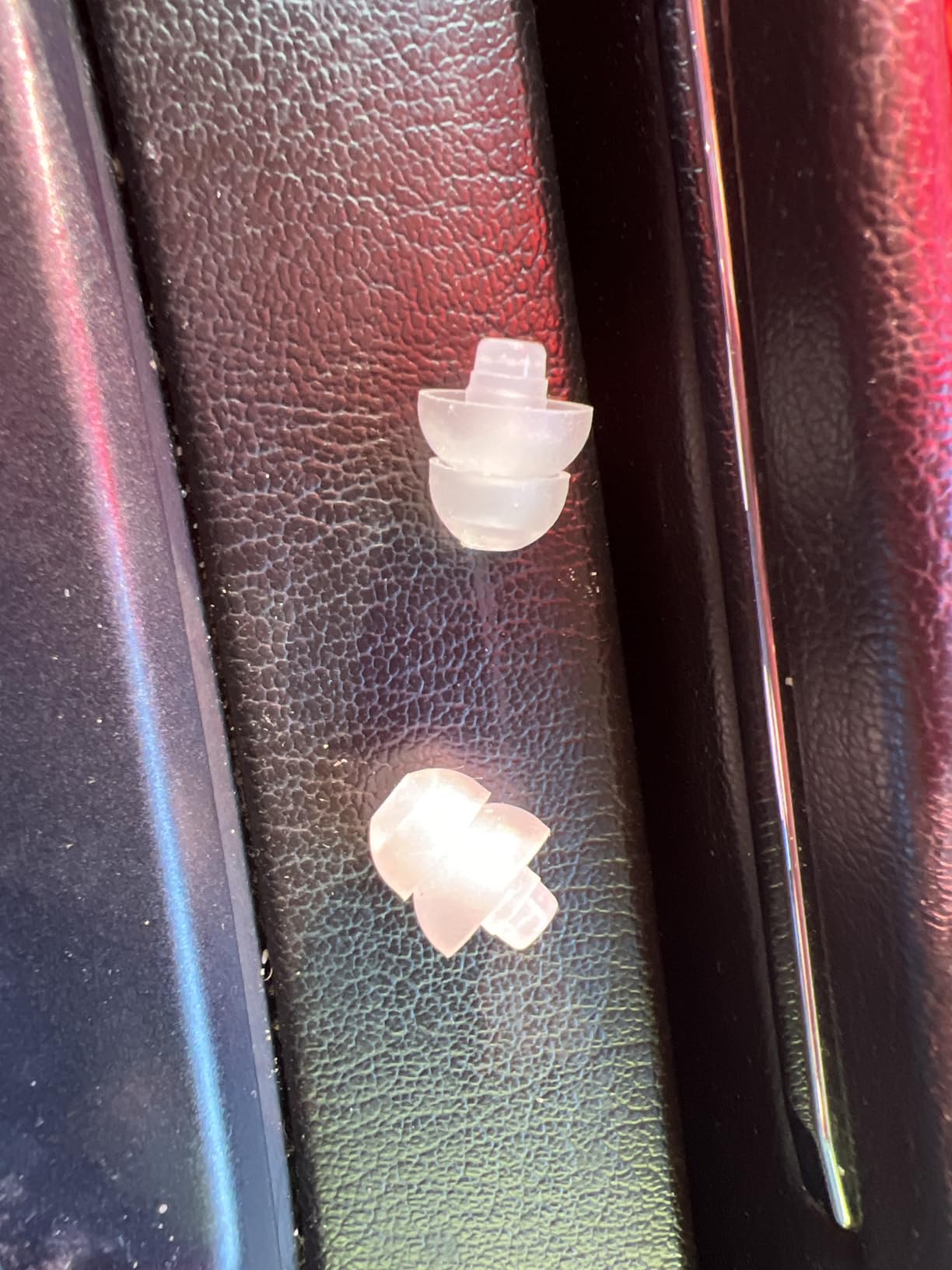 High Fidelity Ear Plugs for Hearing Protection - Discreet, Clear Ear Plugs for Concerts, Festivals & Noisy Events - Up to 18dB Background Noise Reduction Rave Earplugs - Comes with Aluminum Case customer photo 2