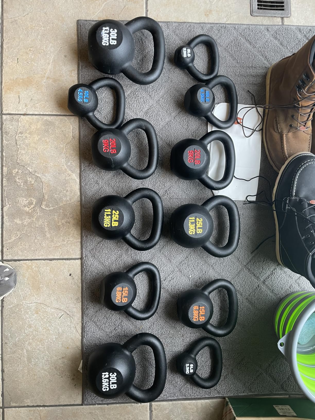 Yes4All Kettlebell Sets, 5 - 10 - 15 - 20 - 25 - 30 LB Cast Iron Strength Training Kettlebells customer photo 2