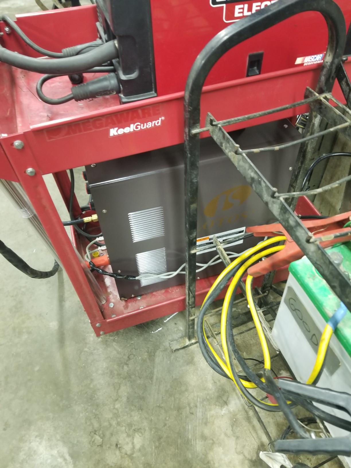 LOTOS TIG200ACDC 200A AC/DC Aluminum Tig Welder with DC Stick/Arc Welder, Square Wave Inverter with Foot Pedal and Argon Regulator 110/220V Dual Voltage Brown customer photo 1