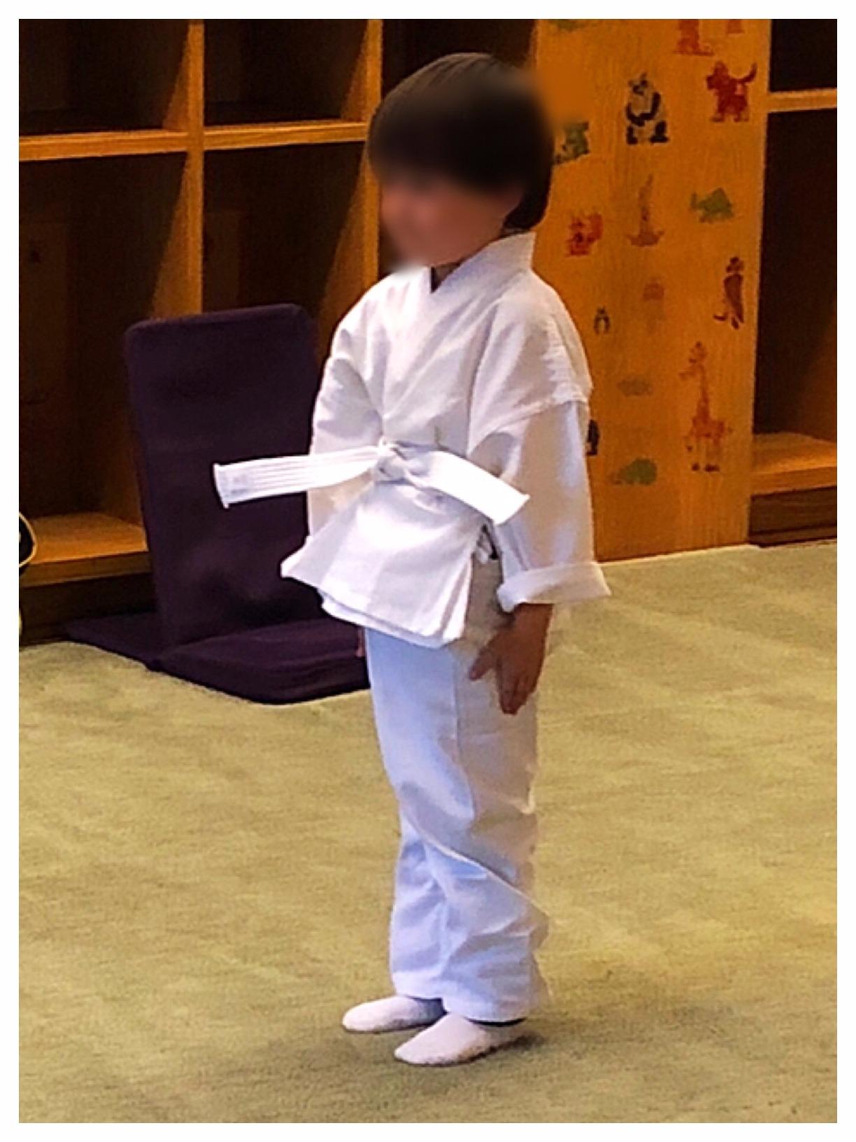 6oz Student Karate Gi / Uniform - White - Size 000 customer photo 1