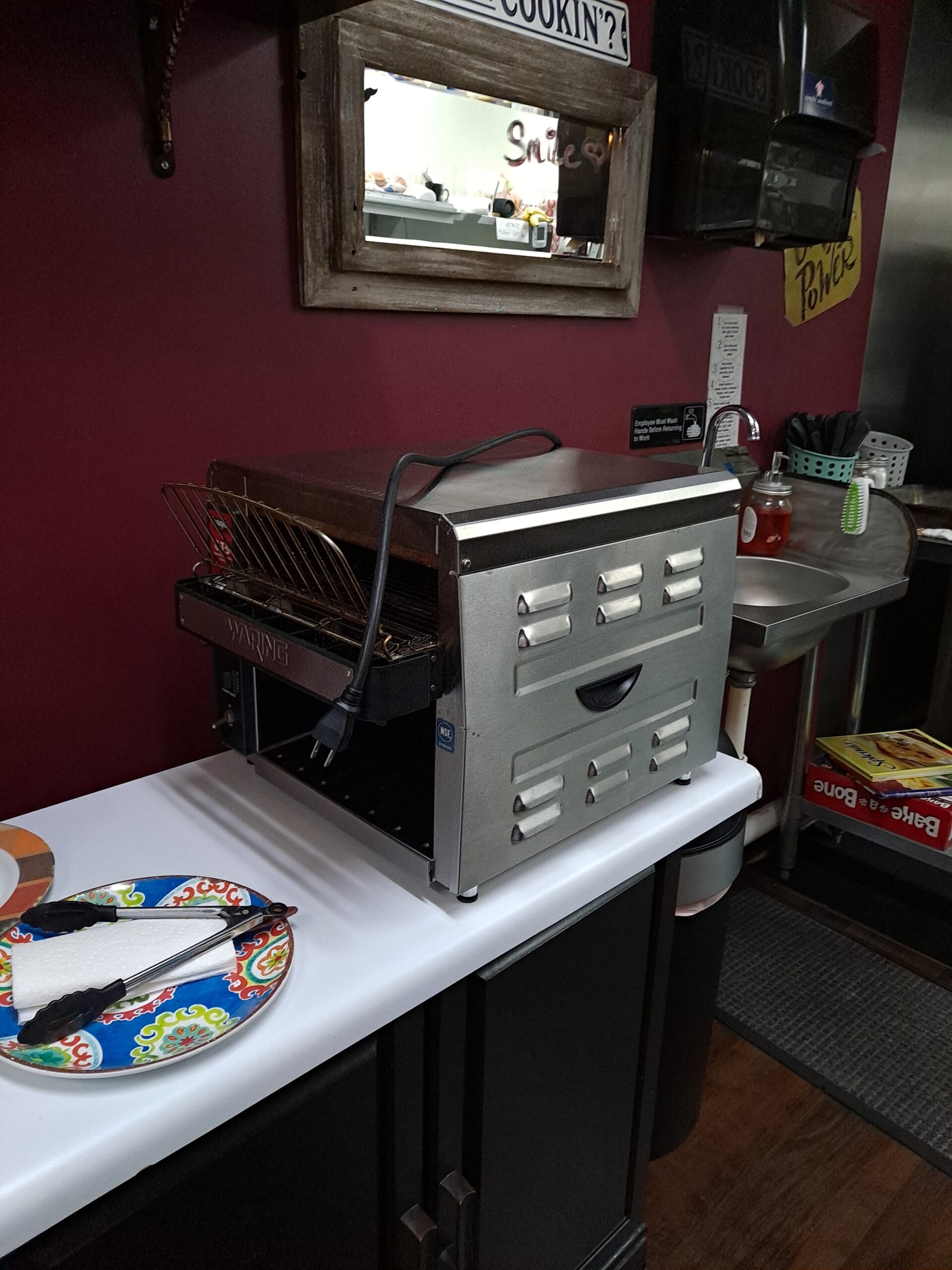 Waring Commercial CTS1000B Conveyor Toaster, 1000+ slices per hour, 208V customer photo 1
